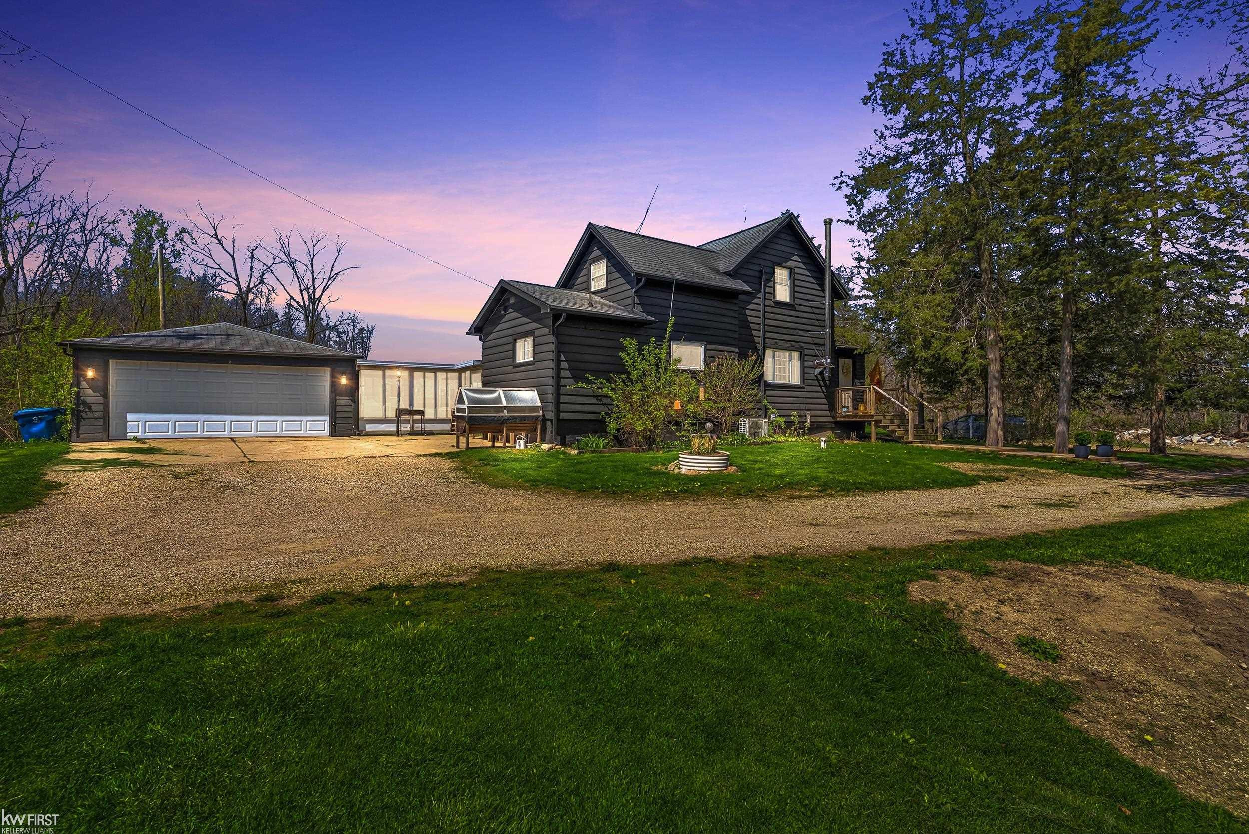 10238 Foley Road, Fenton, MI 48430 — front exterior