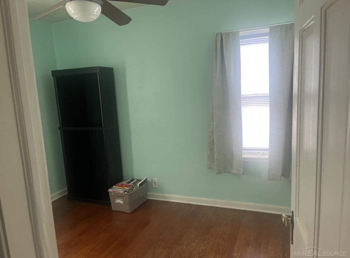 20577 Fairport Street, Detroit, MI 48205 — Photo 9