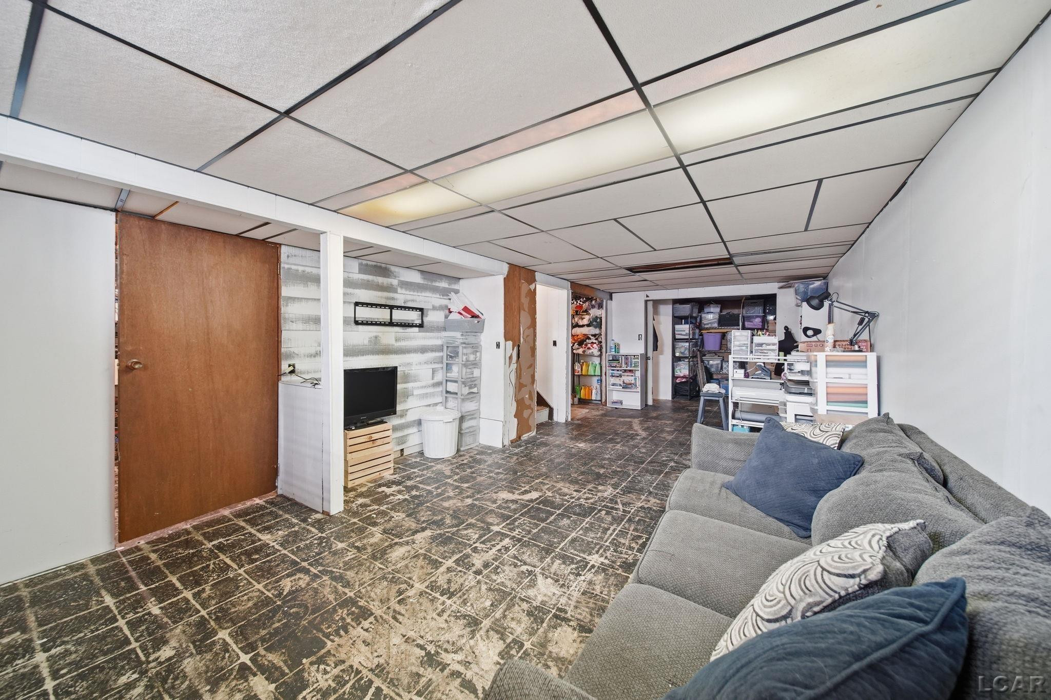 422 May Drive, Adrian, MI 49221 — Photo 23
