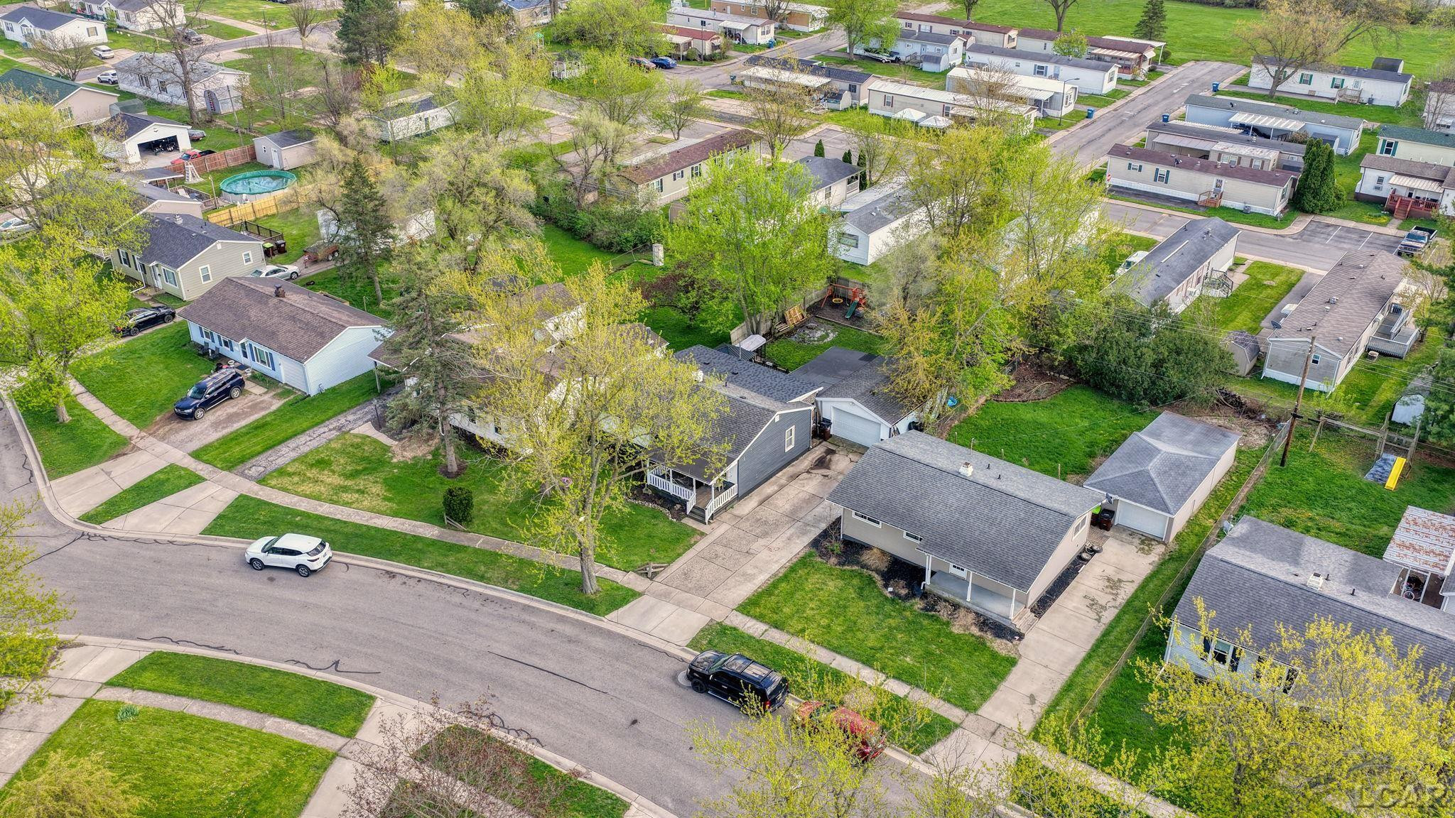 422 May Drive, Adrian, MI 49221 — Photo 41