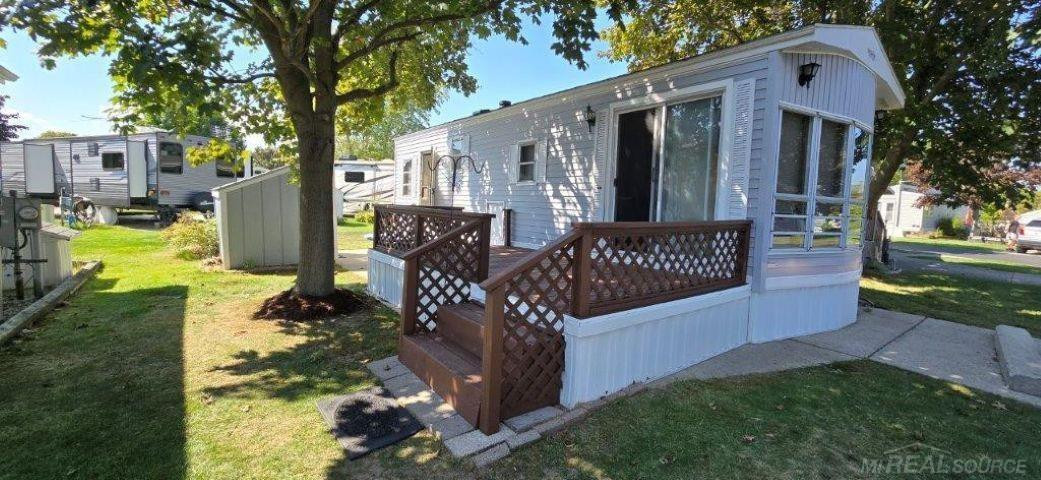 5200 Cambridge Drive, Lexington, MI 48450 — Photo 2