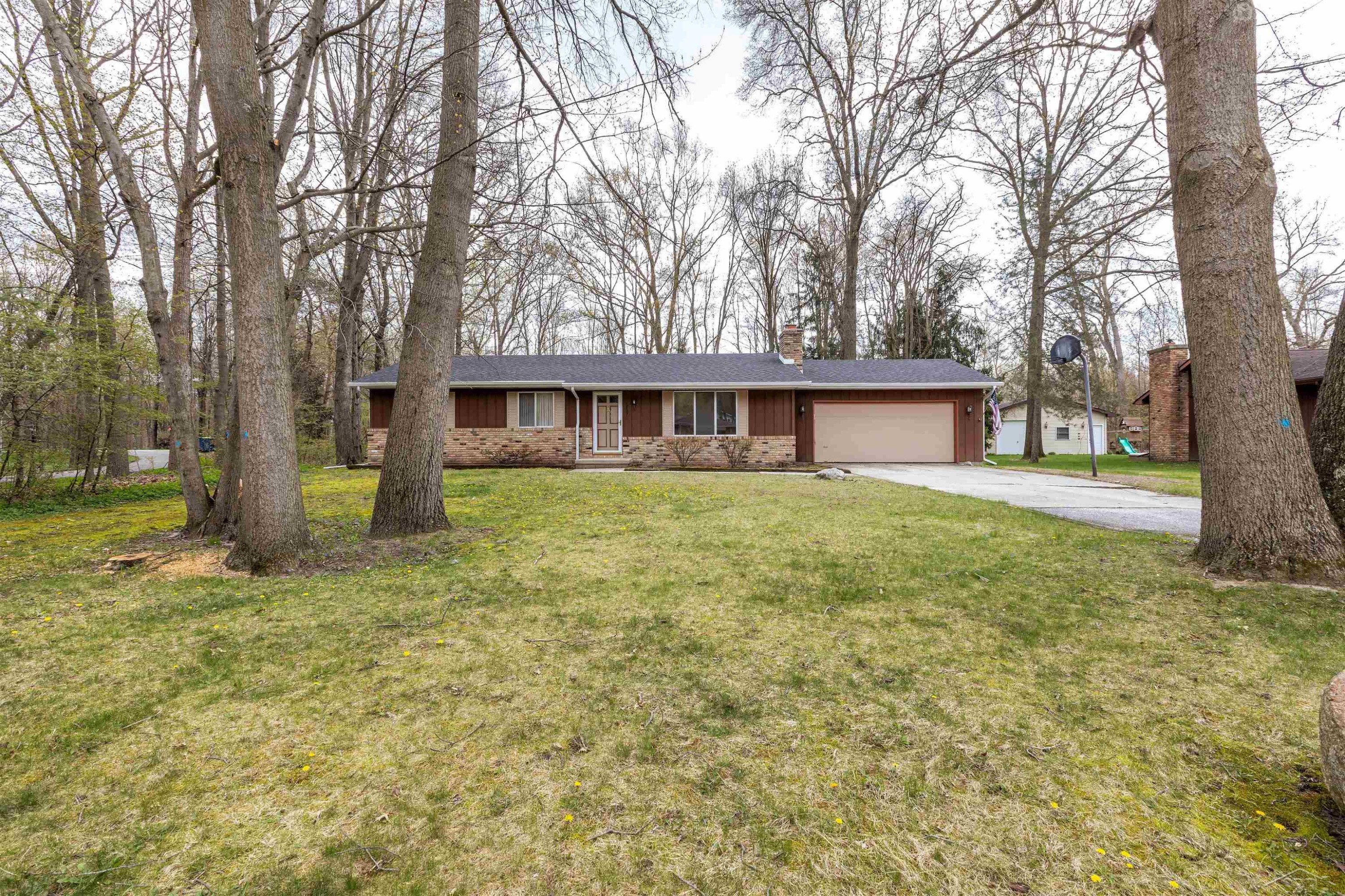 12691 S Basell Drive, Hemlock, MI 48626 — front exterior