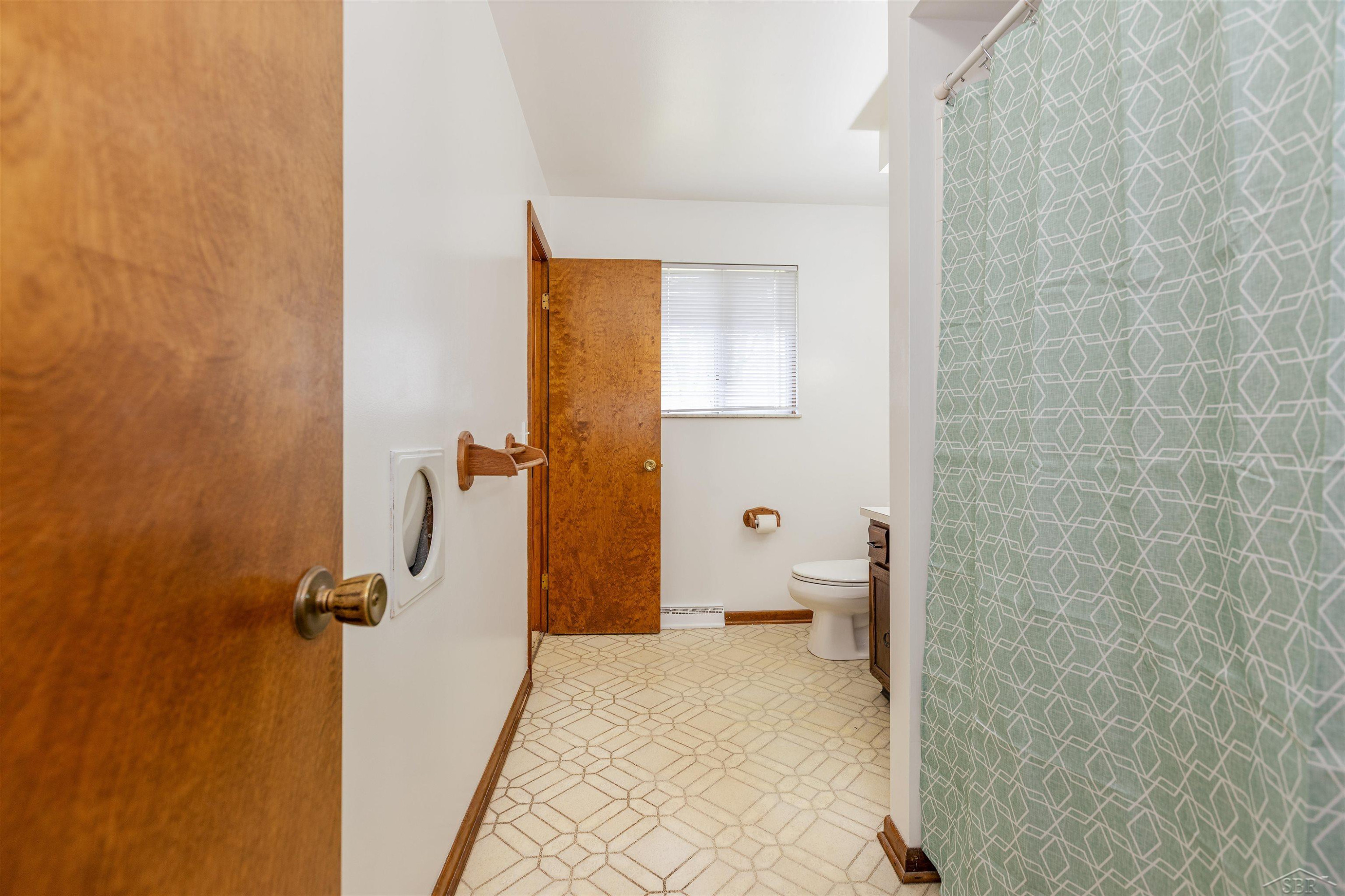 12691 S Basell Drive, Hemlock, MI 48626 — Photo 9