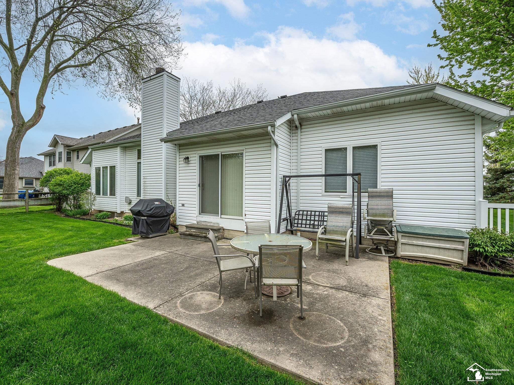 14353 Canterbury Lane, Monroe, MI 48161 — Photo 6