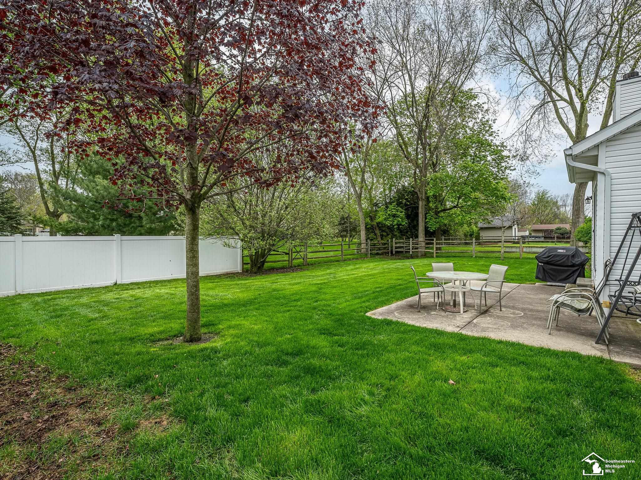 14353 Canterbury Lane, Monroe, MI 48161 — Photo 8
