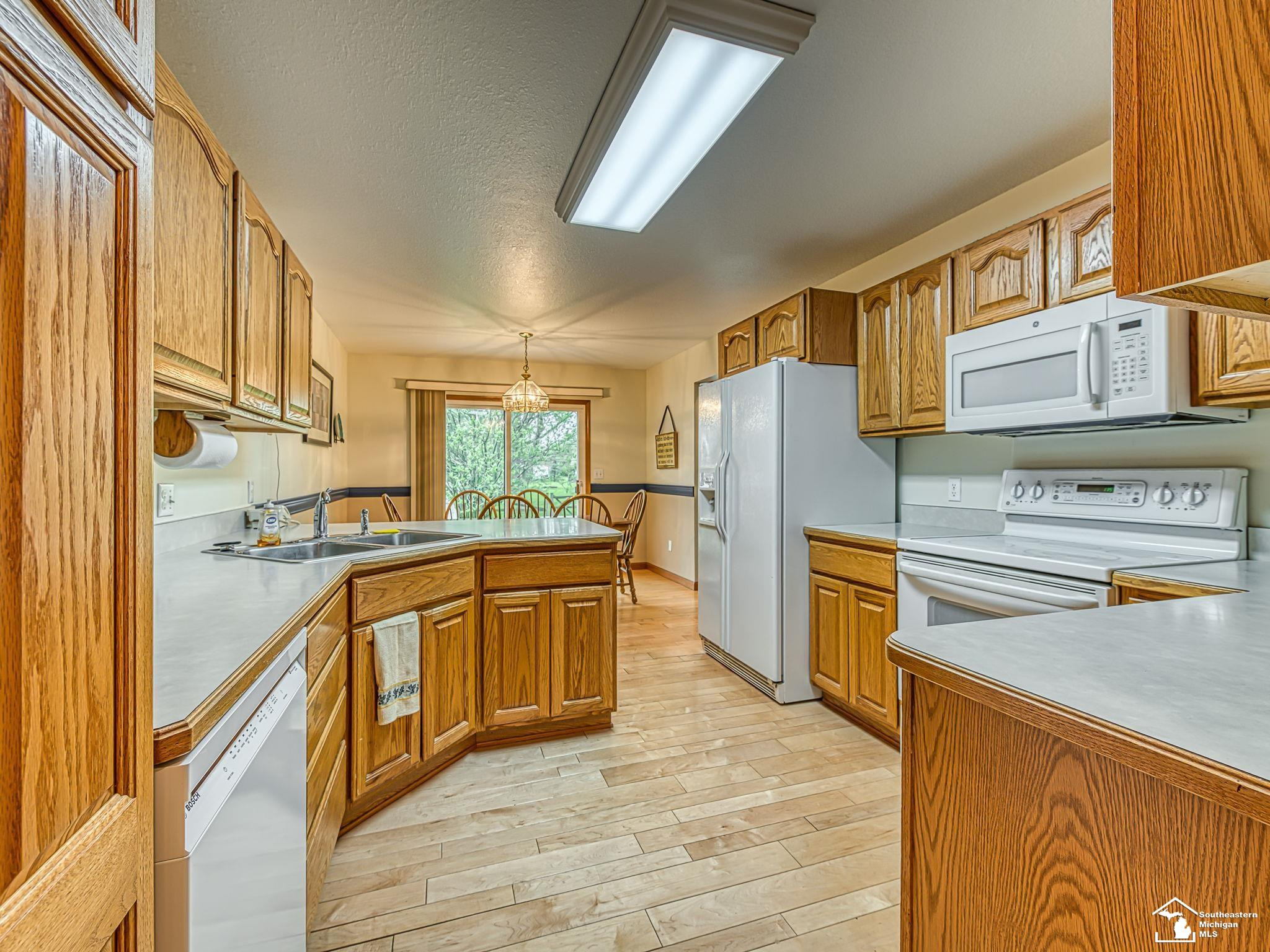 14353 Canterbury Lane, Monroe, MI 48161 — Photo 22