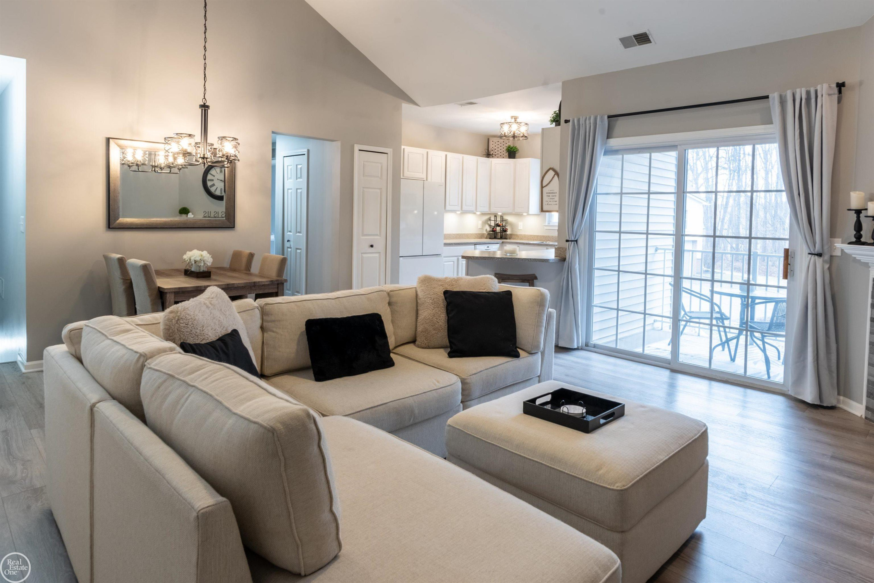 25660 S Maritime Circle, MI — Photo 5