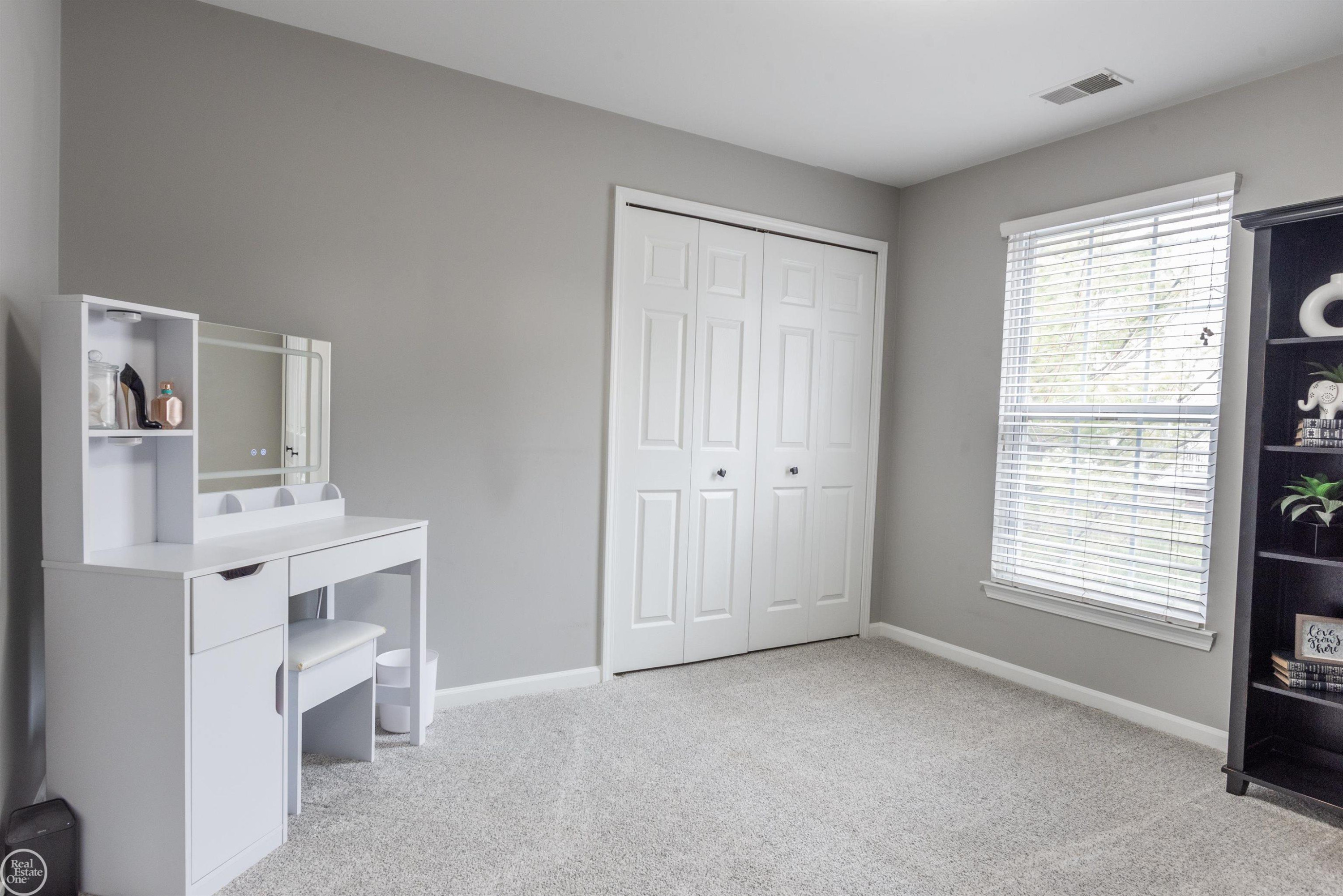 25660 S Maritime Circle, MI — Photo 14
