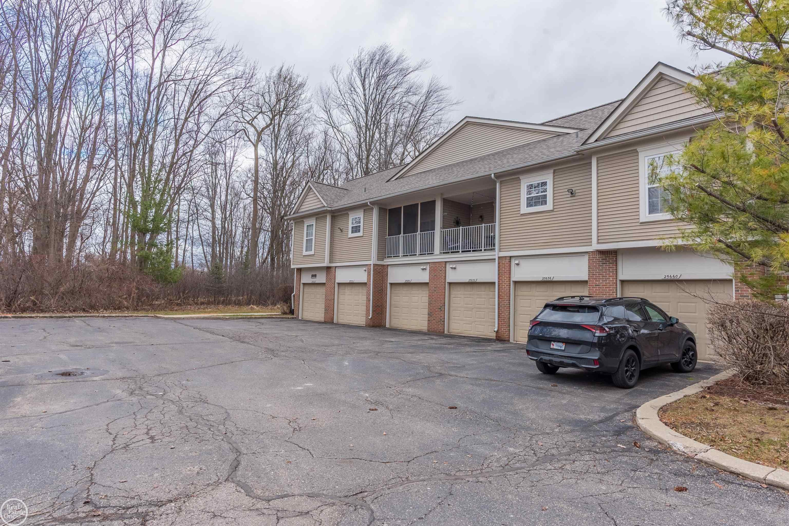 25660 S Maritime Circle, MI — Photo 21