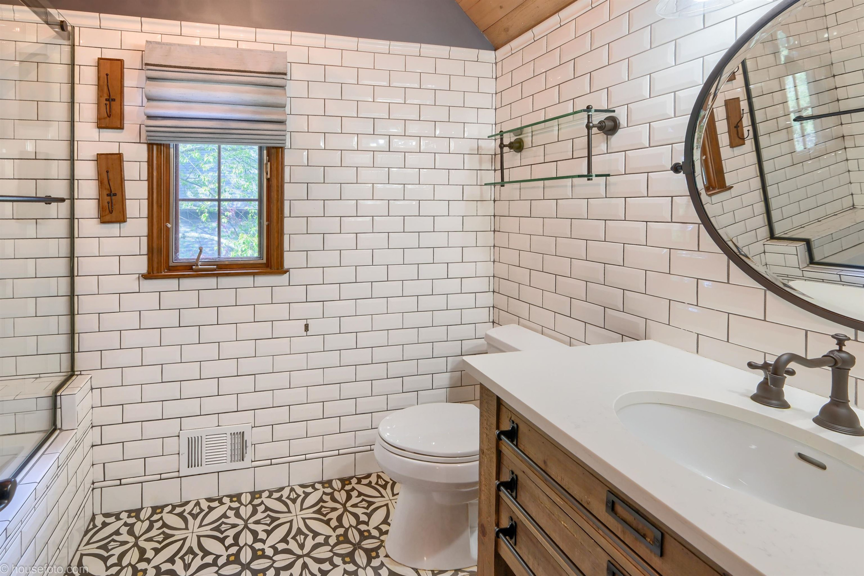 2926 Galway Bay Drive, Metamora, MI 48455 — Photo 38