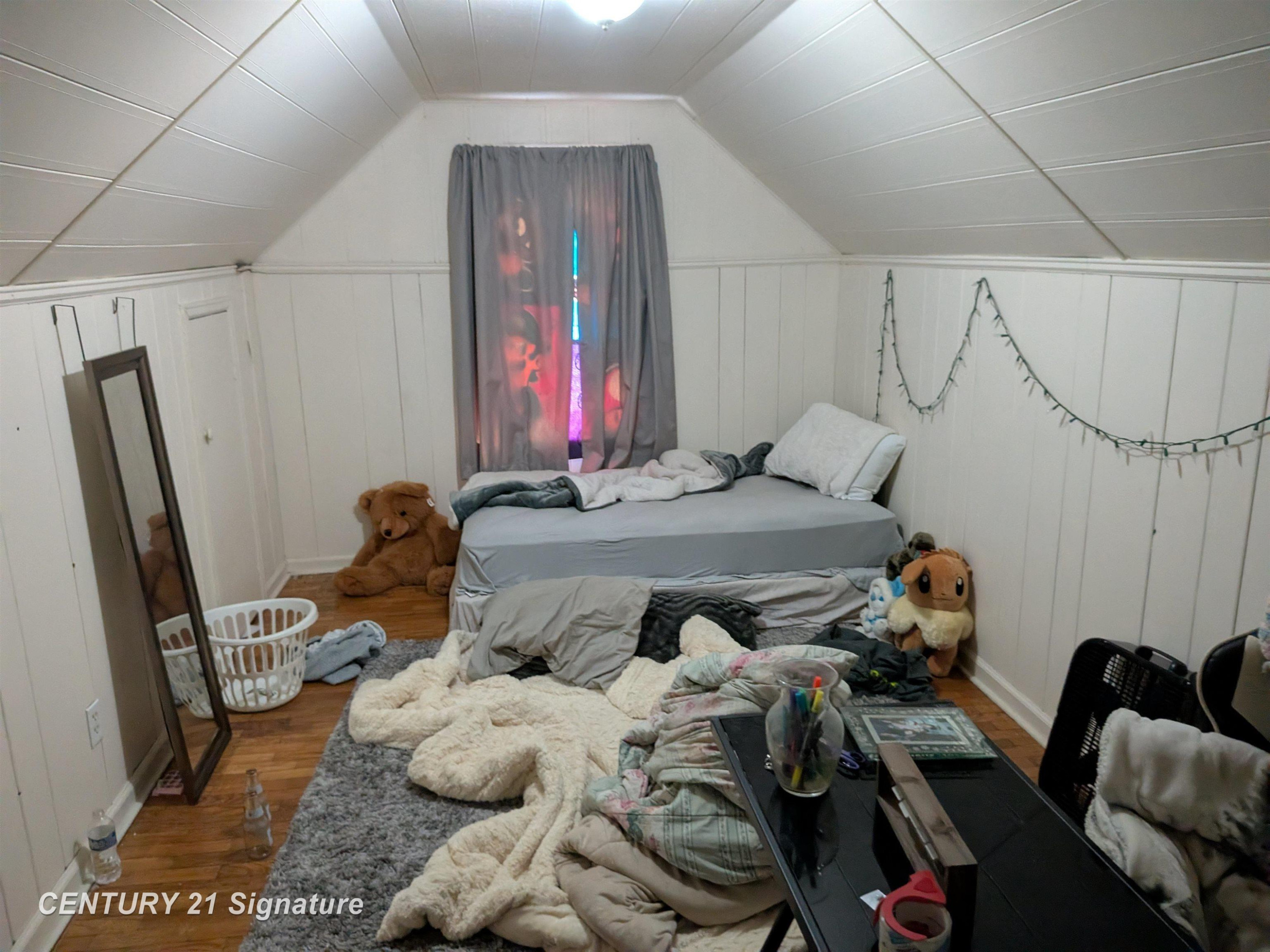717 Huron Street, Flint, MI 48507 — Photo 2