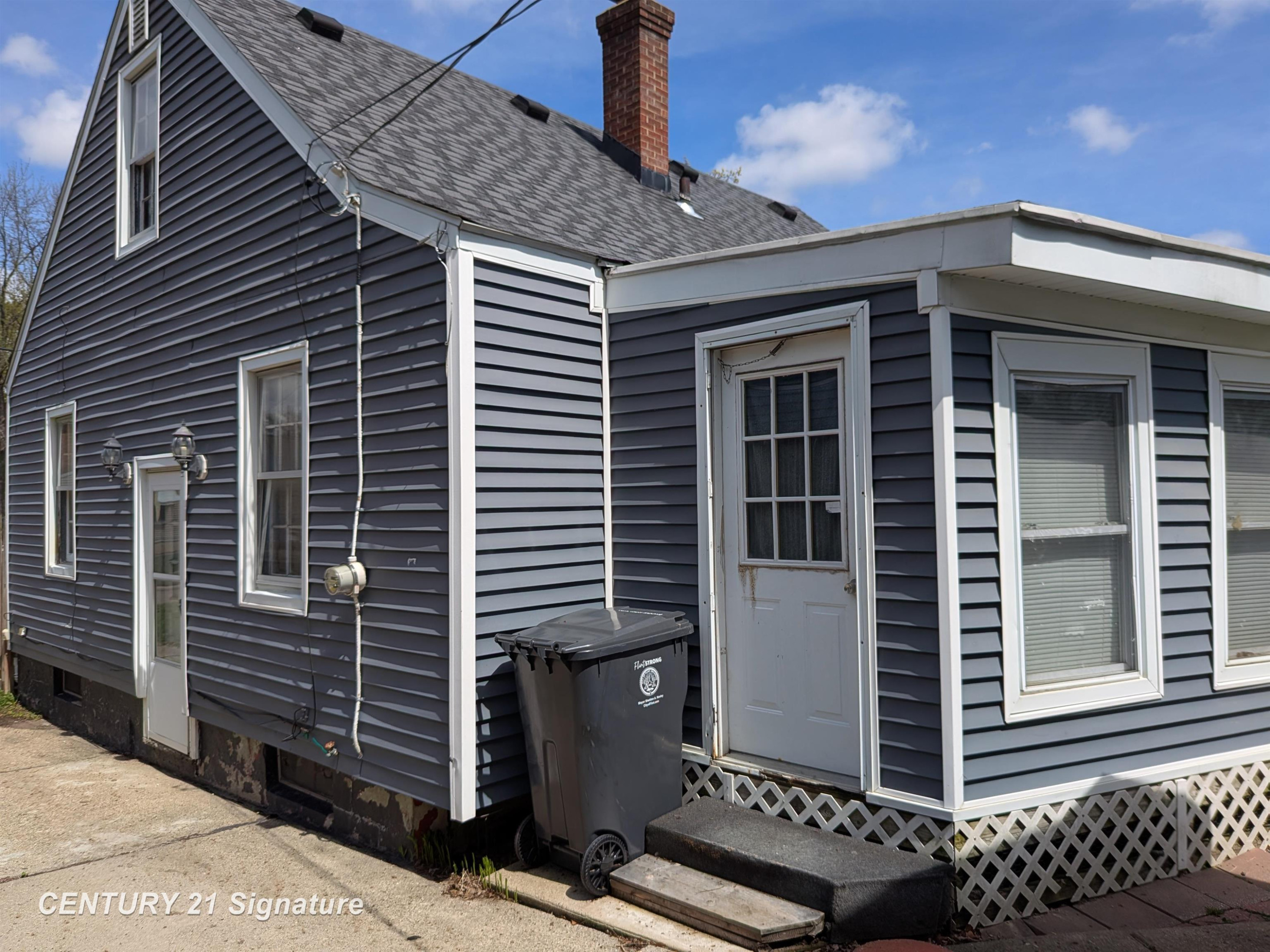 717 Huron Street, Flint, MI 48507 — Photo 16