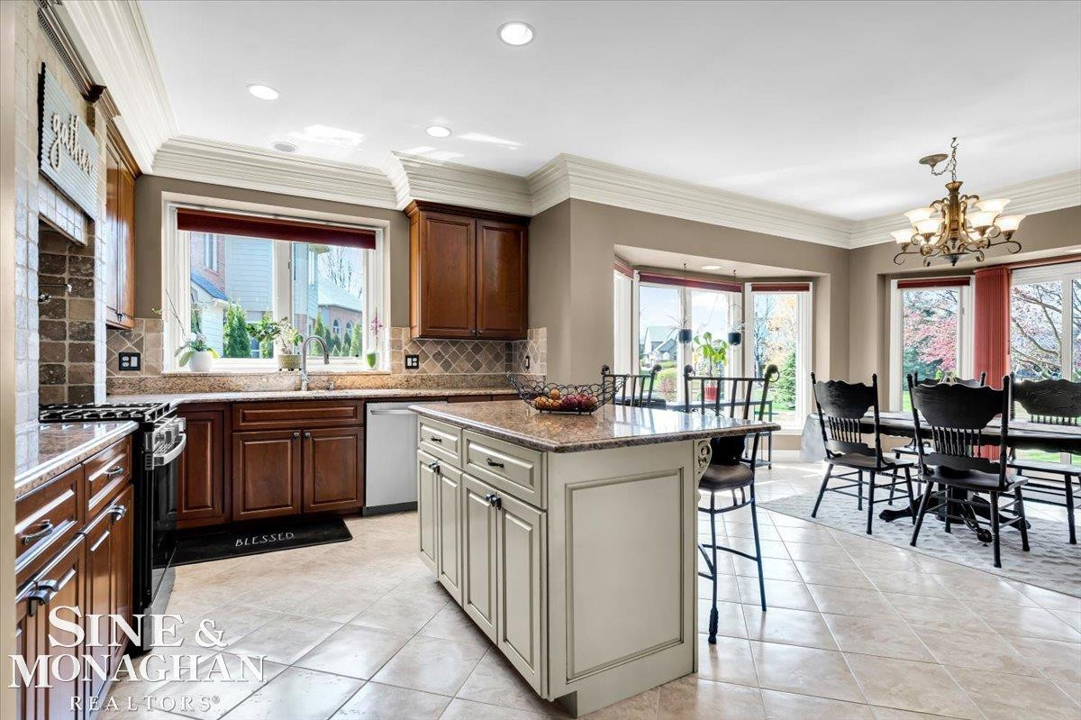 7303 William Drive, Shelby Twp, MI 48316 — Photo 17