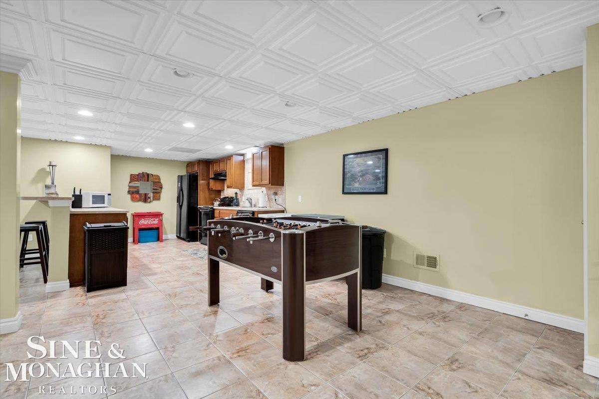 7303 William Drive, Shelby Twp, MI 48316 — Photo 36