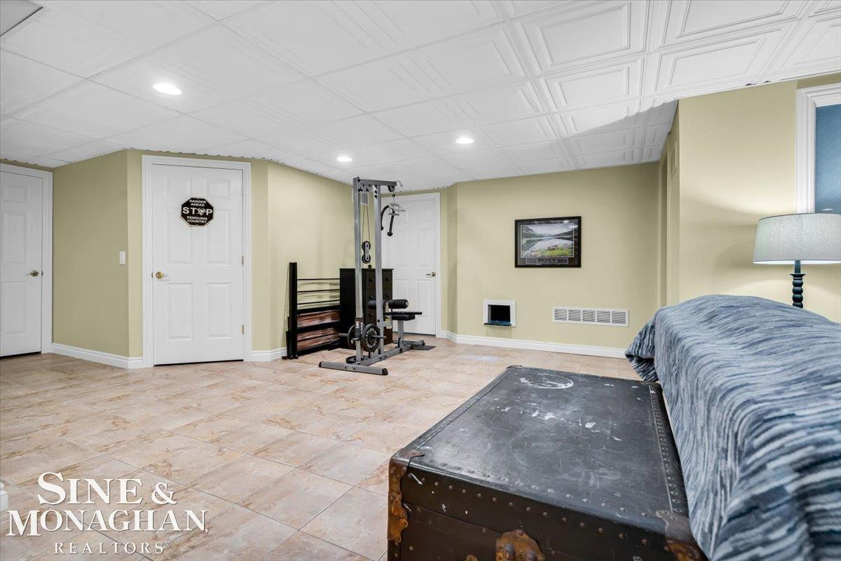 7303 William Drive, Shelby Twp, MI 48316 — Photo 43