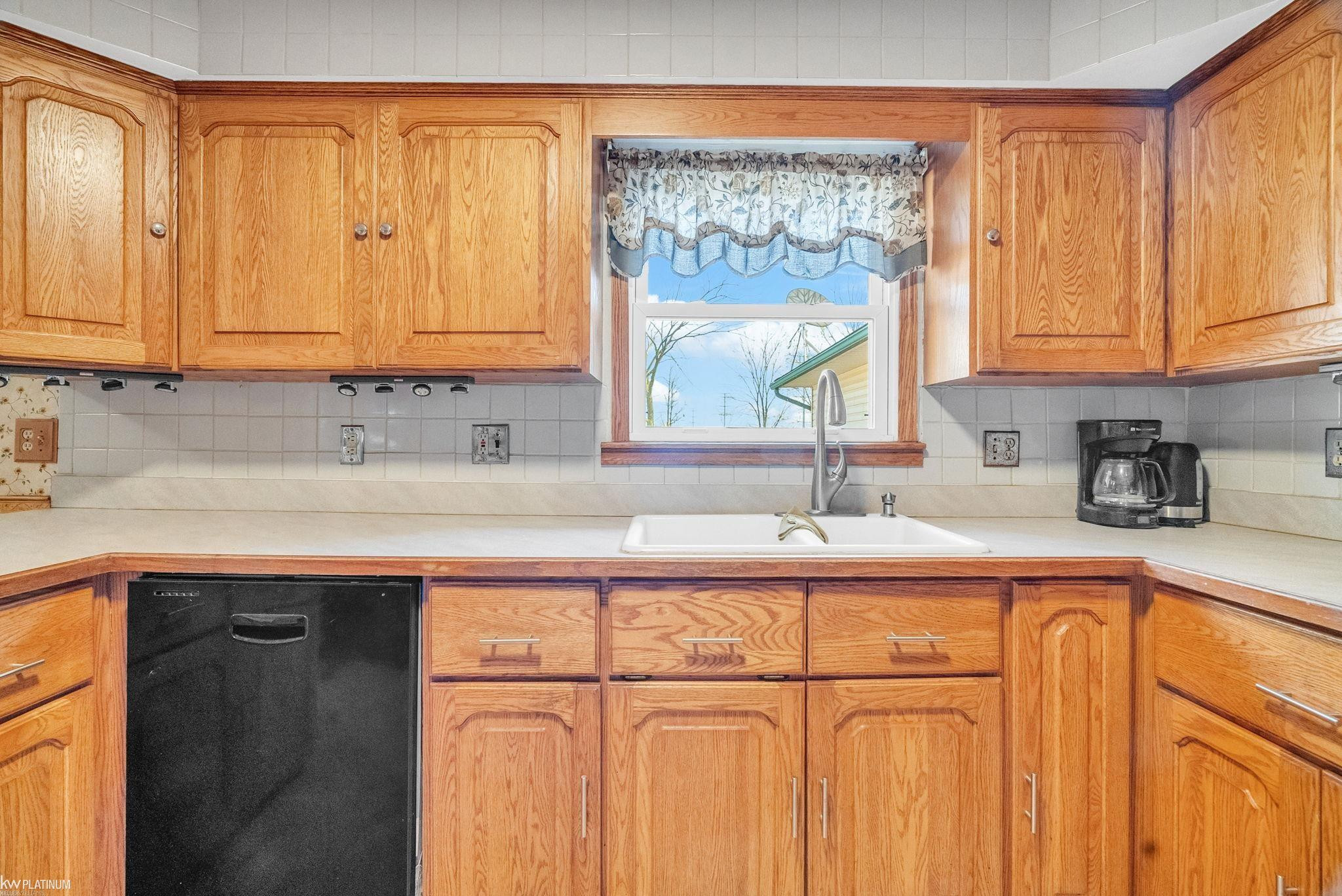 9505 Dolan Road, Richmond, MI — Photo 6