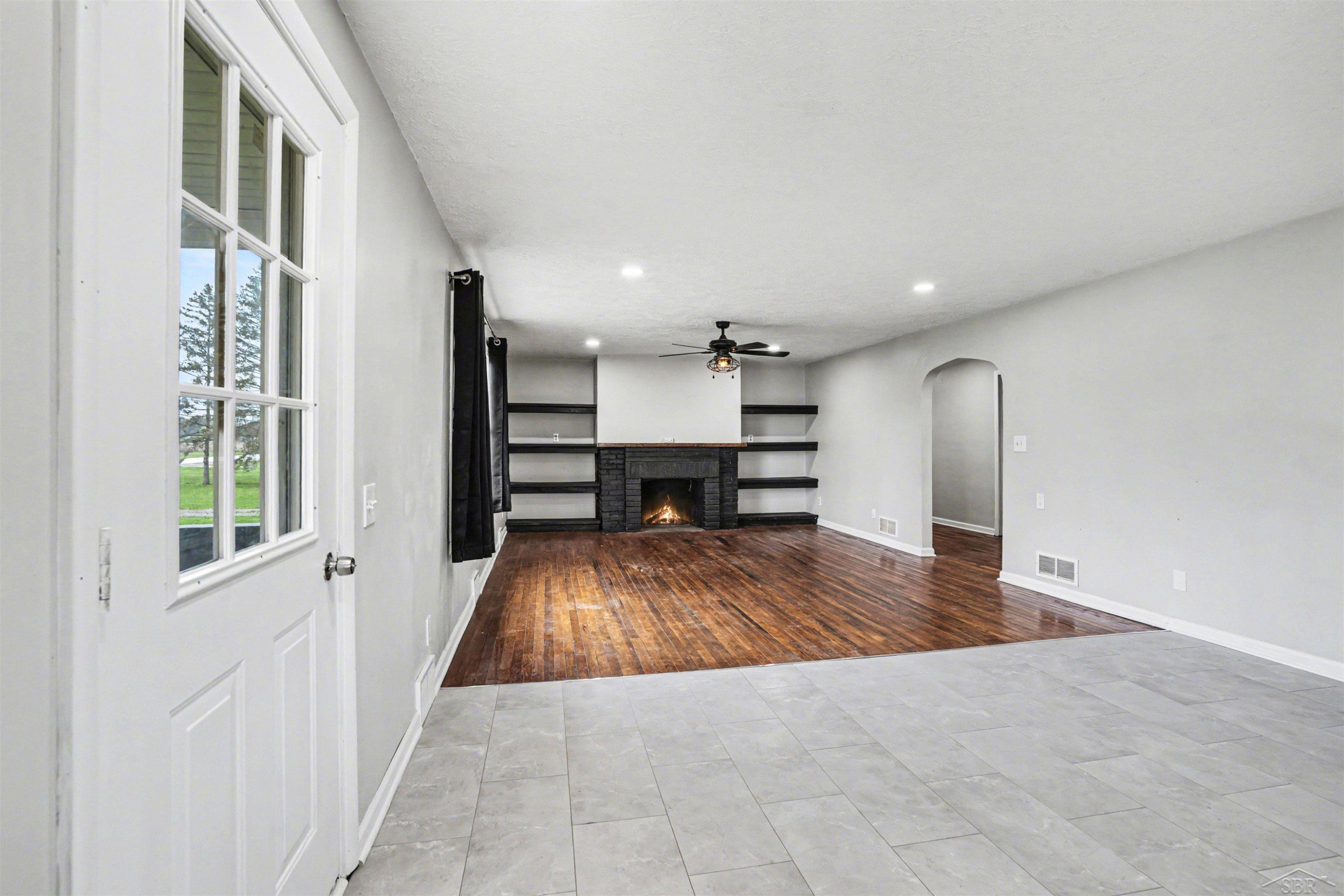 2695 S Center Road, Saginaw, MI 48609 — Photo 3