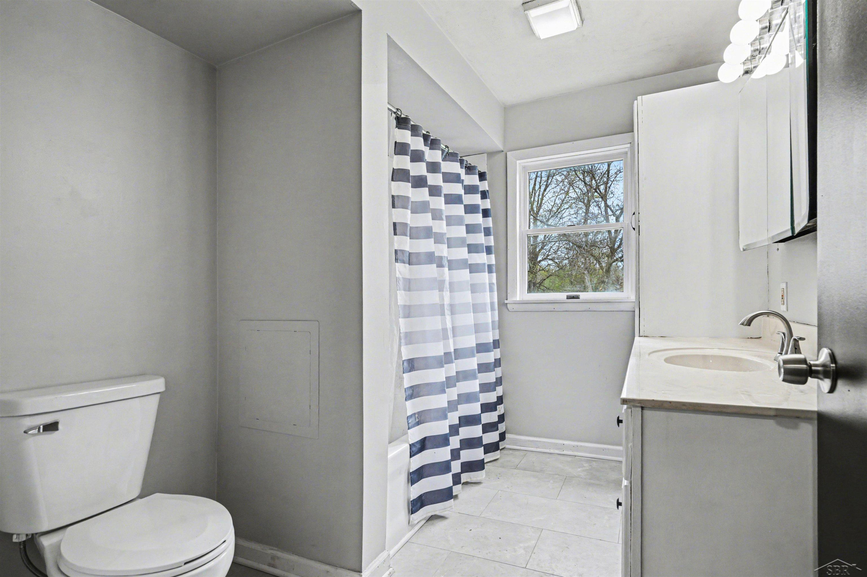 2695 S Center Road, Saginaw, MI 48609 — Photo 15