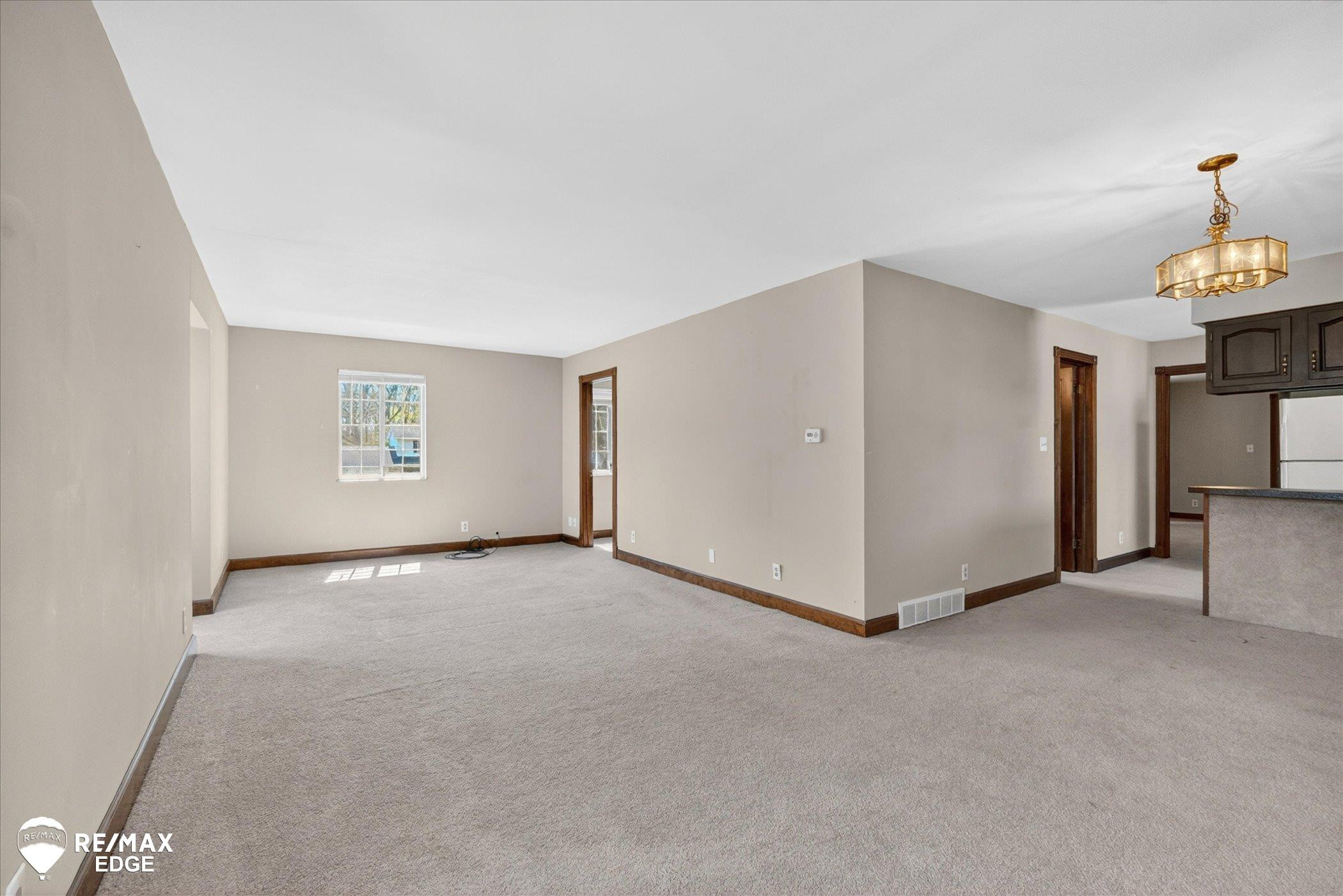 8454 Wesley Drive, Flushing, MI 48433 — Photo 27