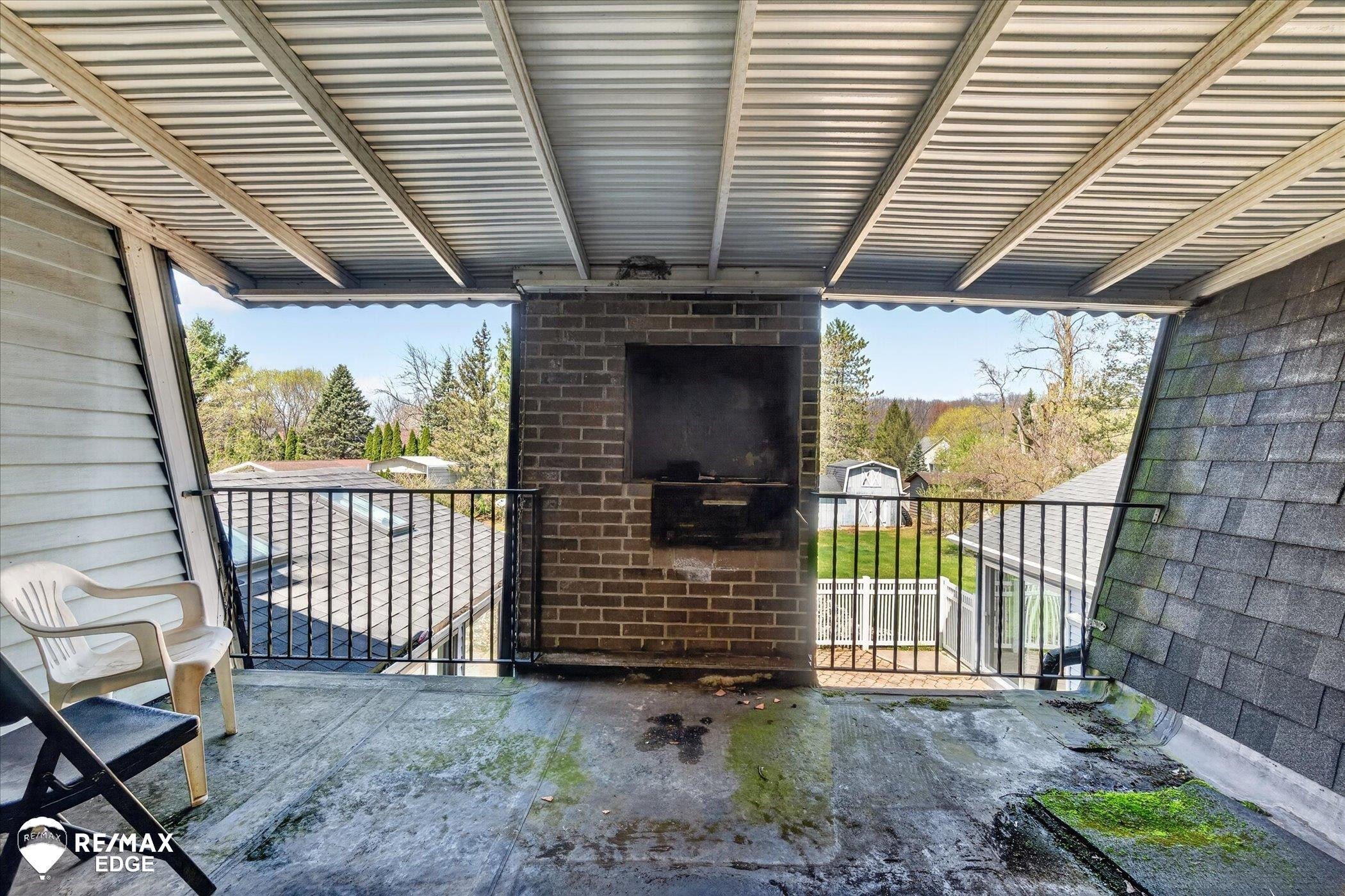 8454 Wesley Drive, Flushing, MI 48433 — Photo 38