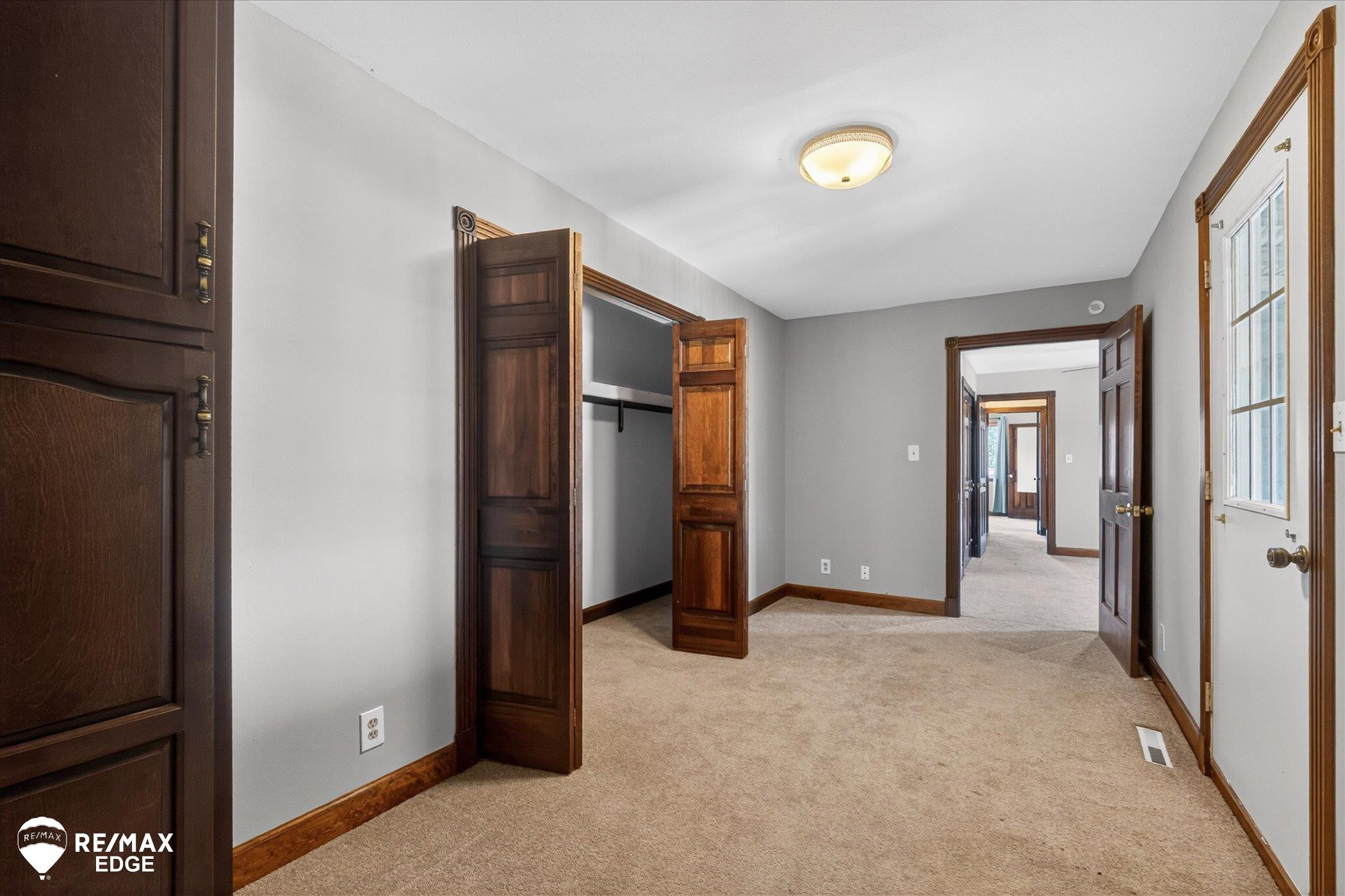 8454 Wesley Drive, Flushing, MI 48433 — Photo 41