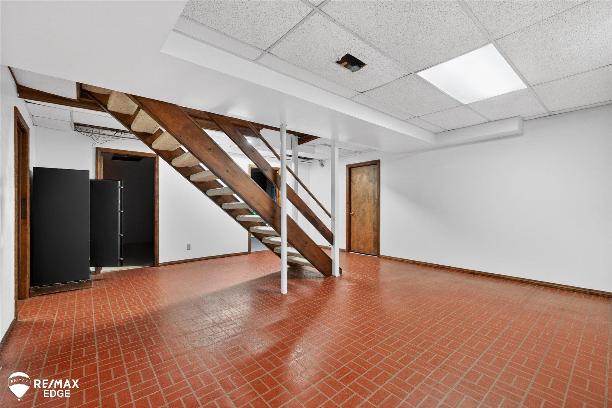 8454 Wesley Drive, Flushing, MI 48433 — Photo 52