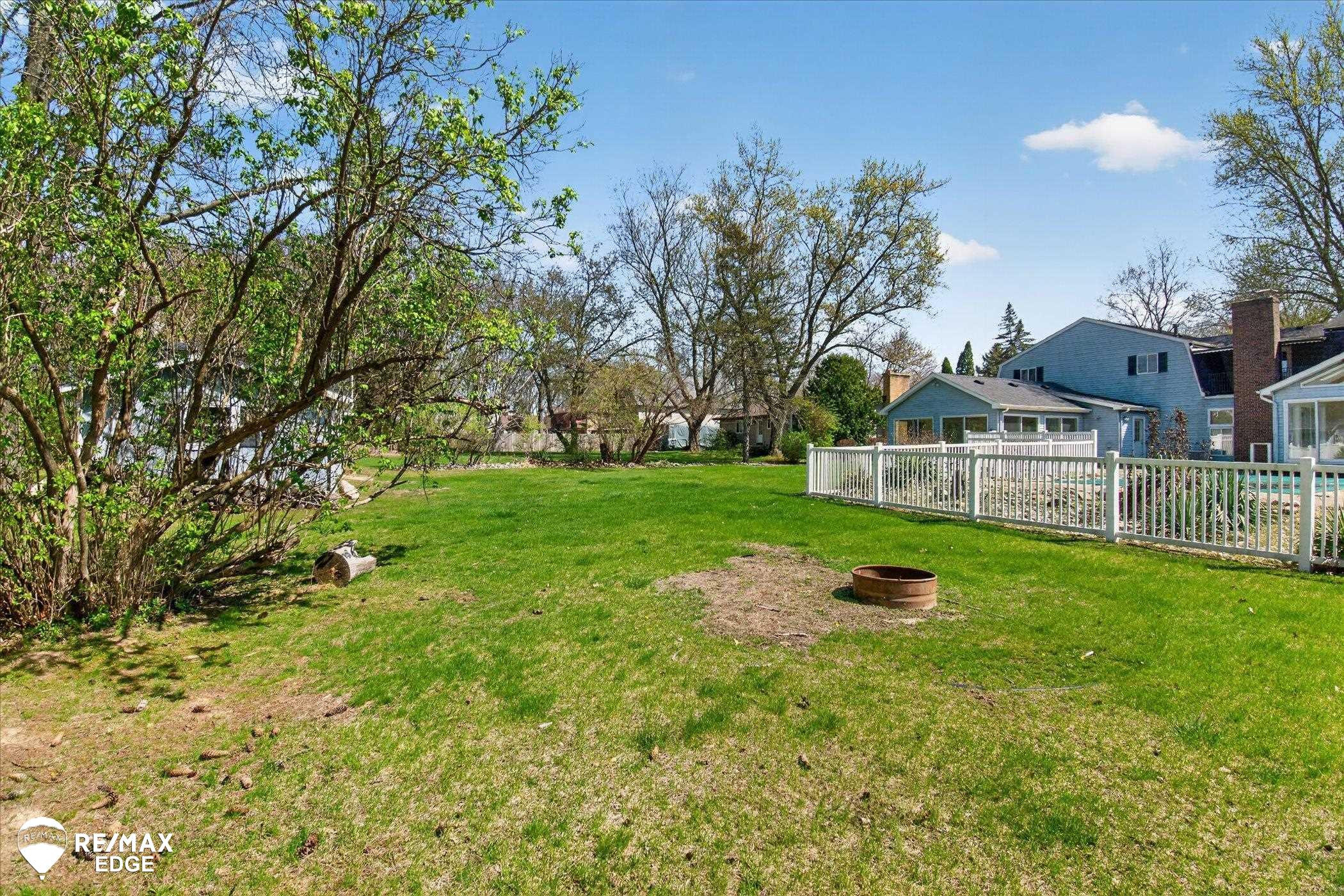 8454 Wesley Drive, Flushing, MI 48433 — Photo 64