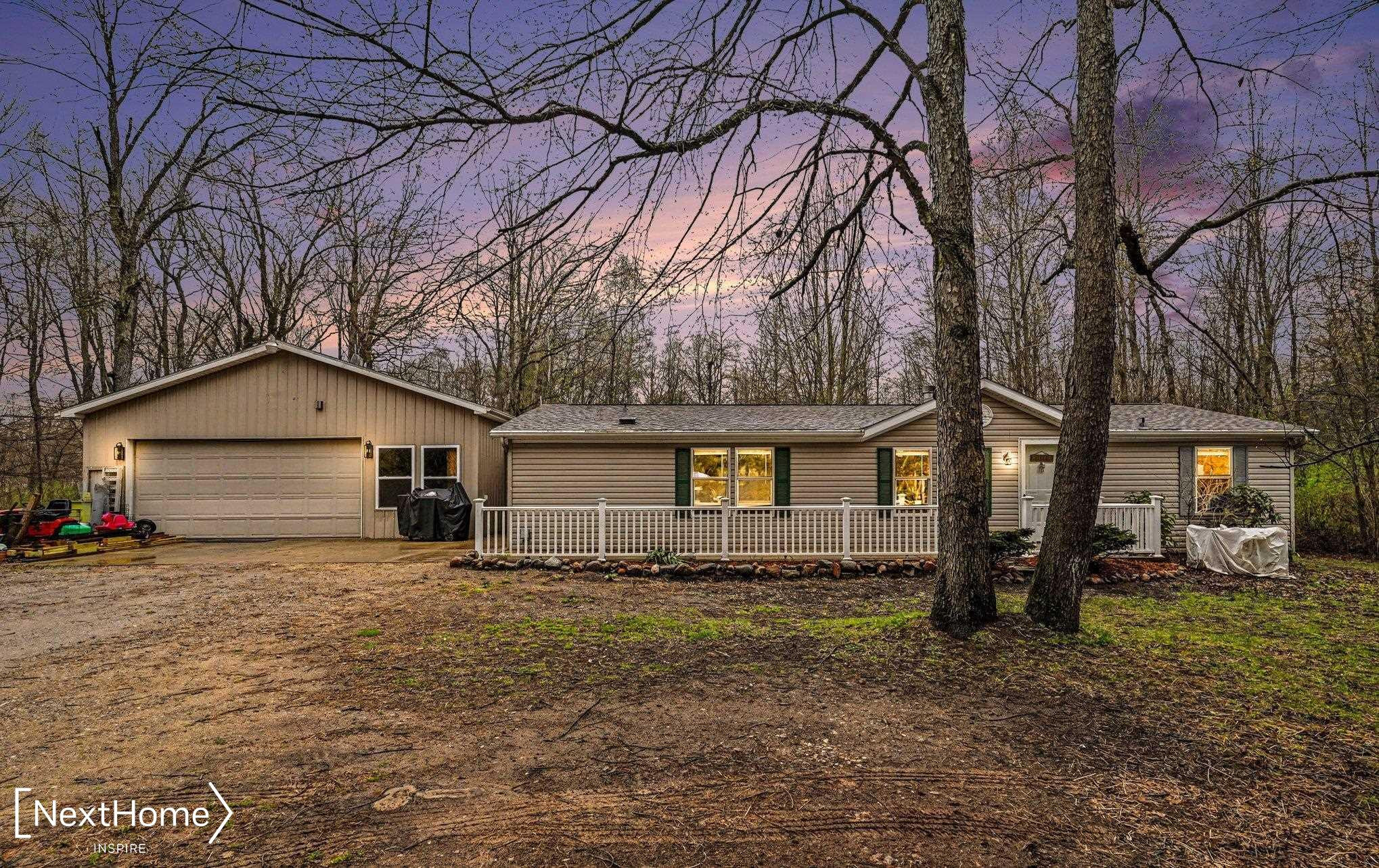5720 Chambers Road, MI 48744