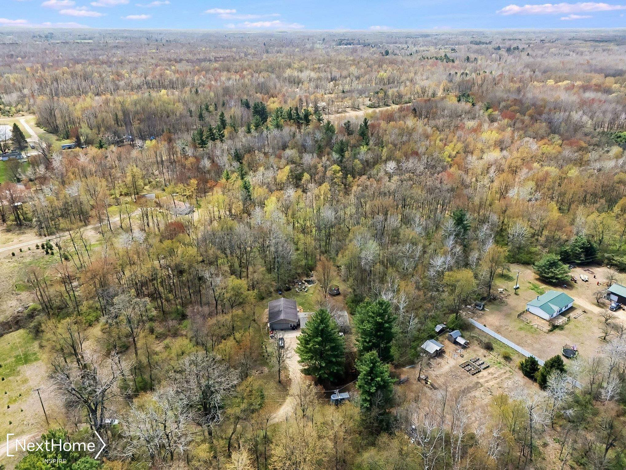 5720 Chambers Road, MI 48744 — Photo 2