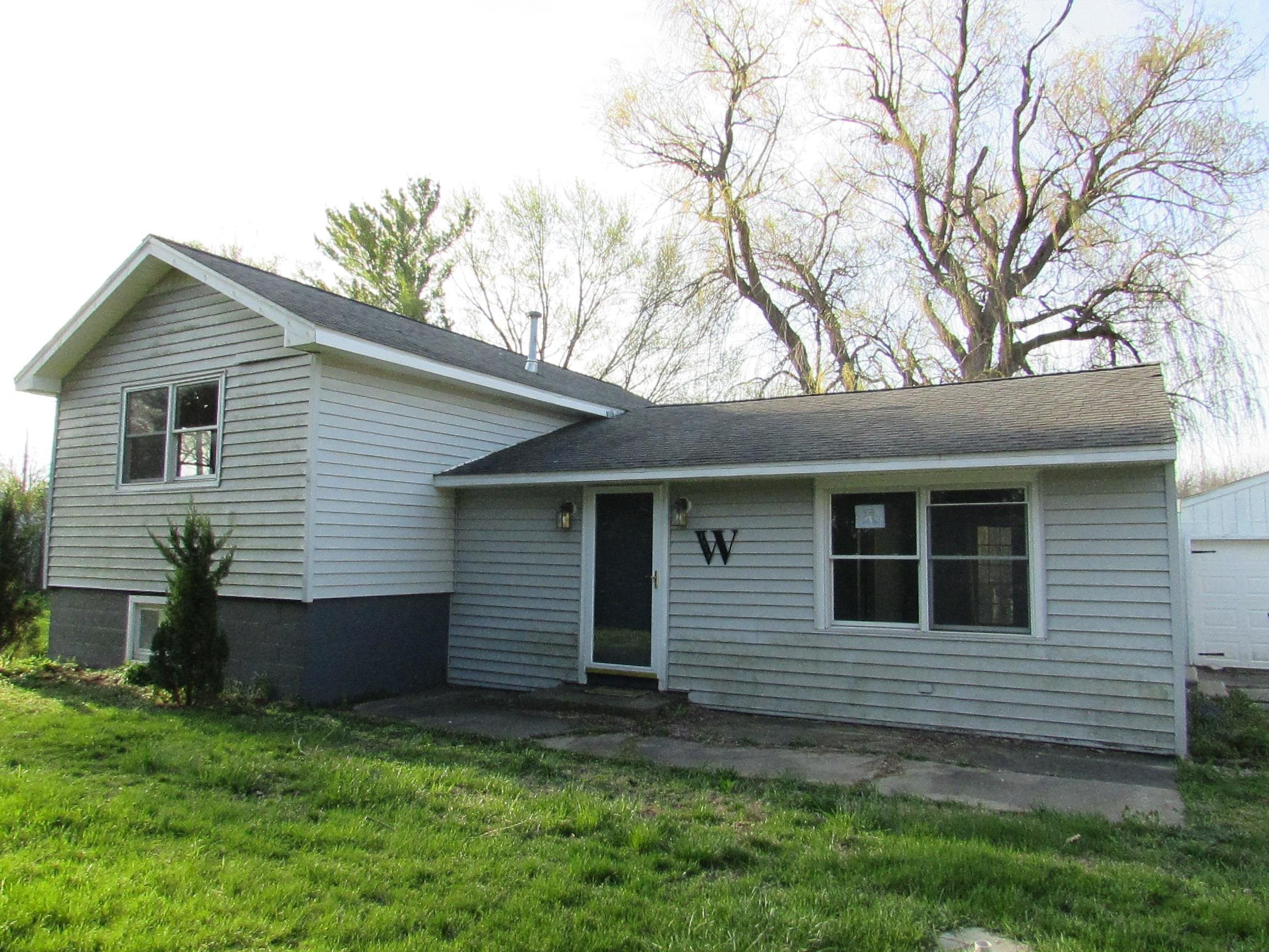 1973 Bock Street, Owosso, MI 48867 — front exterior