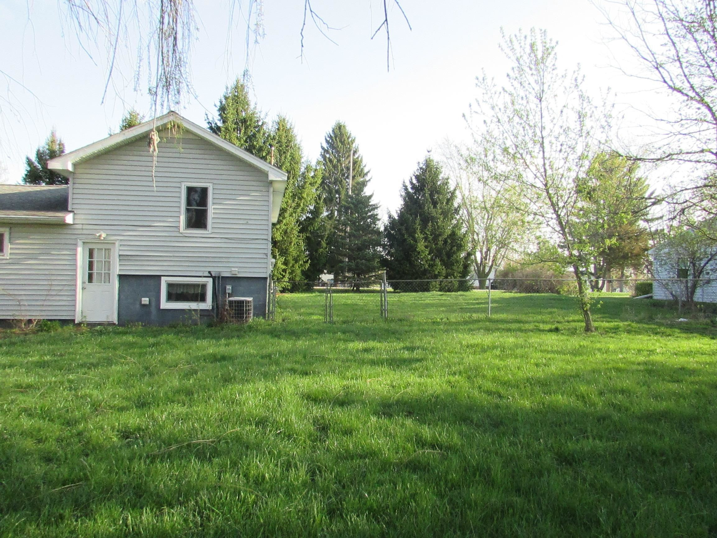 1973 Bock Street, Owosso, MI 48867 — Photo 3