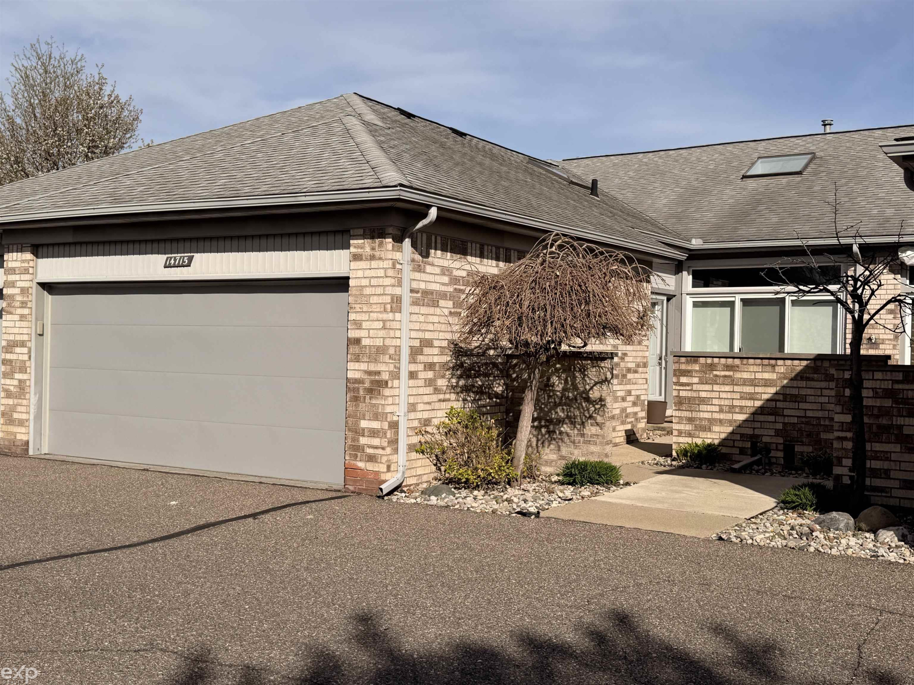 14715 Holly Ct Court, 62, Shelby Twp, MI 48315 — front exterior