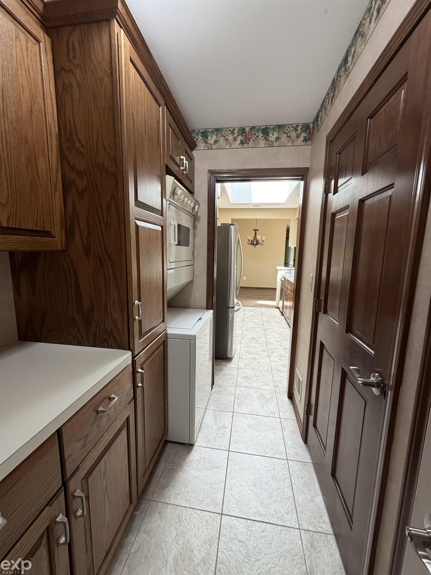 14715 Holly Ct Court, 62, Shelby Twp, MI 48315 — Photo 10