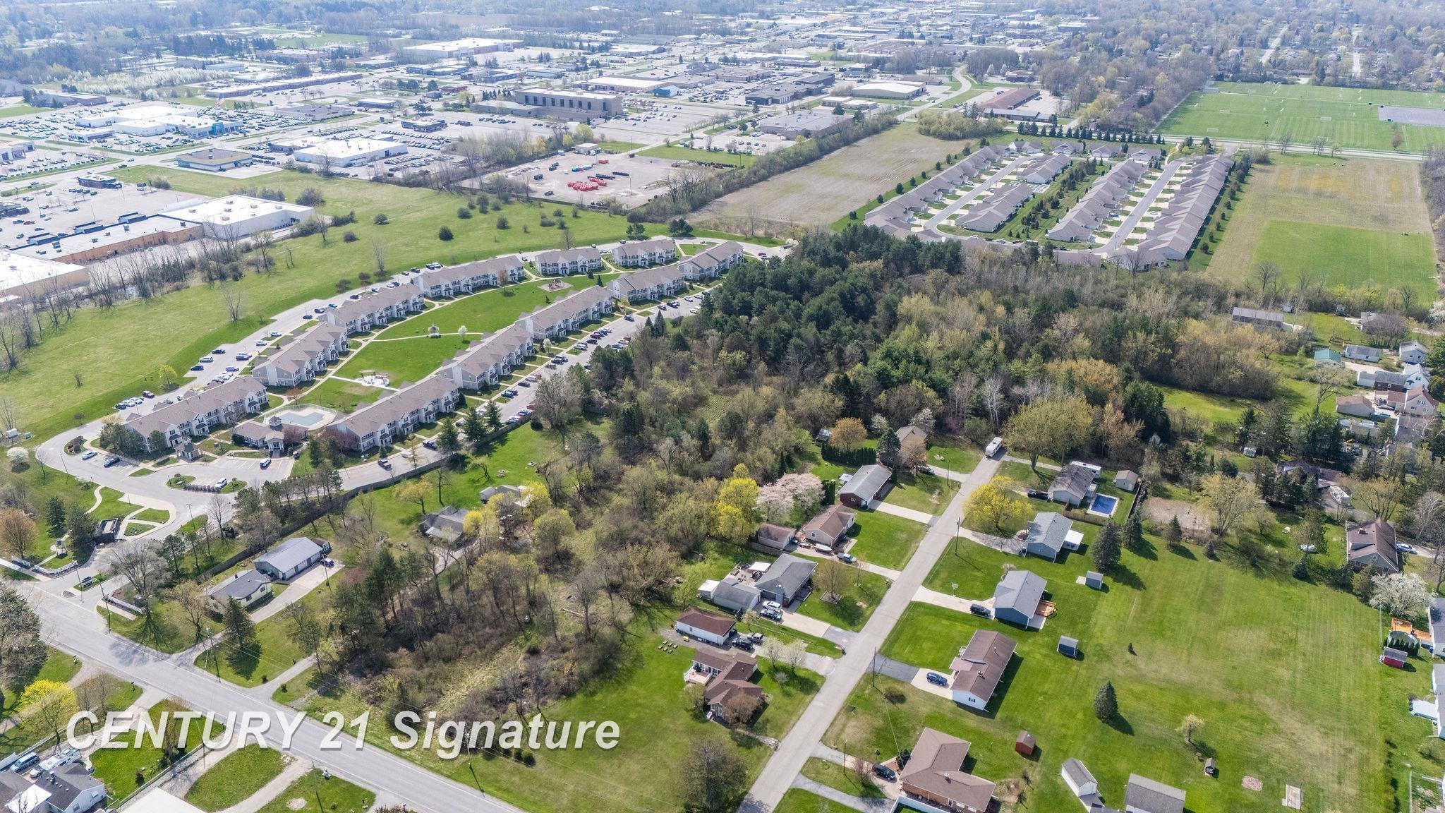 Schust Road, Saginaw, MI 48603 — Photo 5