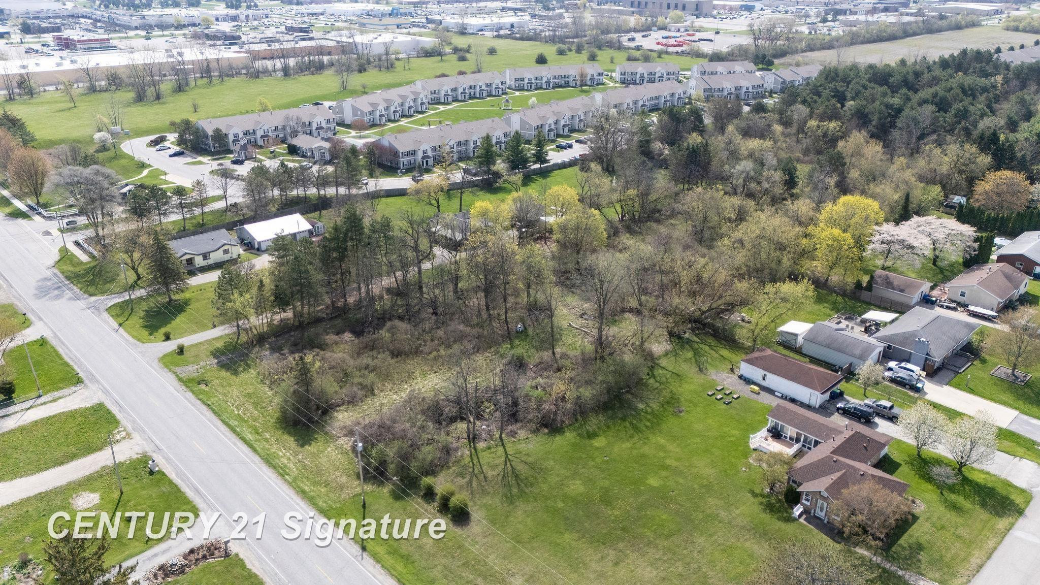 Schust Road, Saginaw, MI 48603 — Photo 8