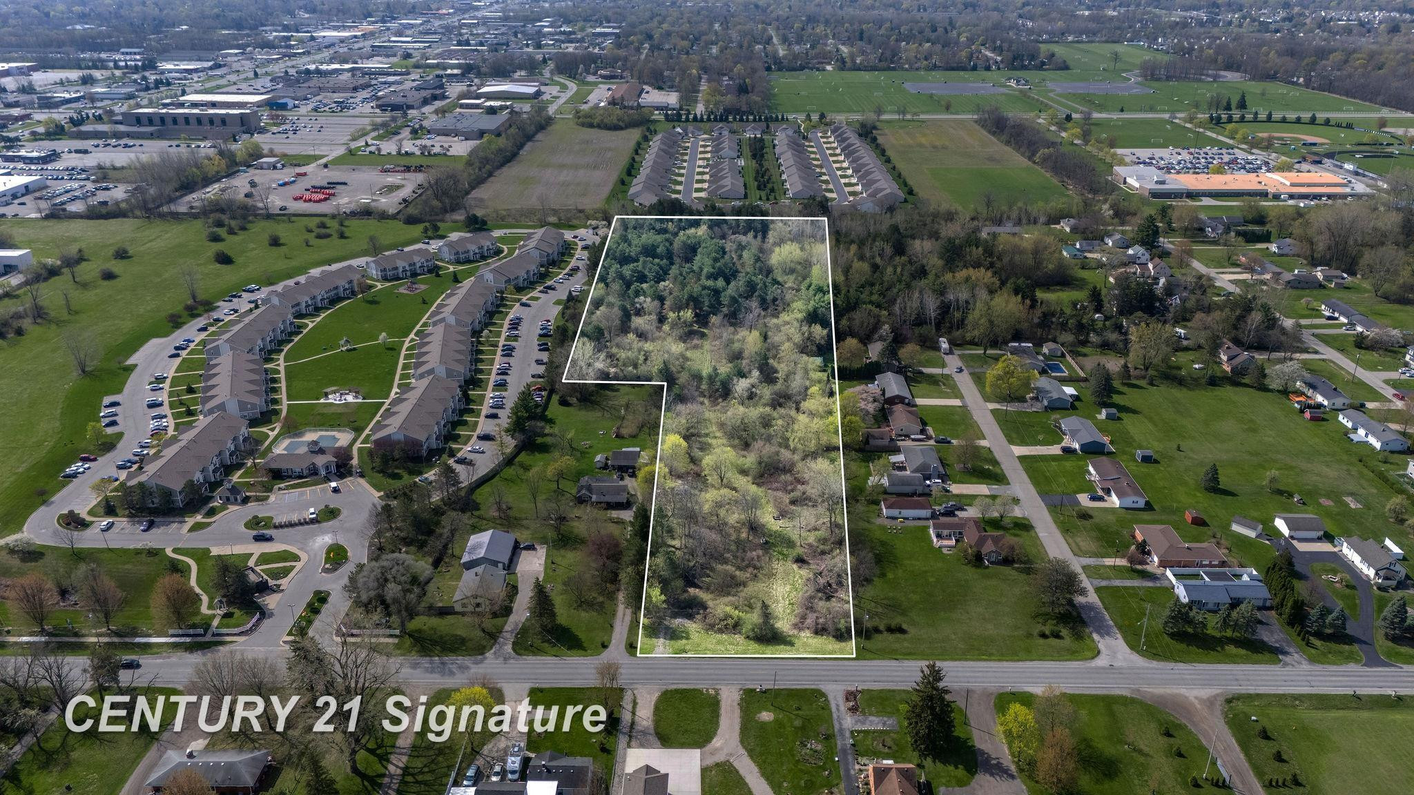 Schust Road, Saginaw, MI 48603 — Photo 18