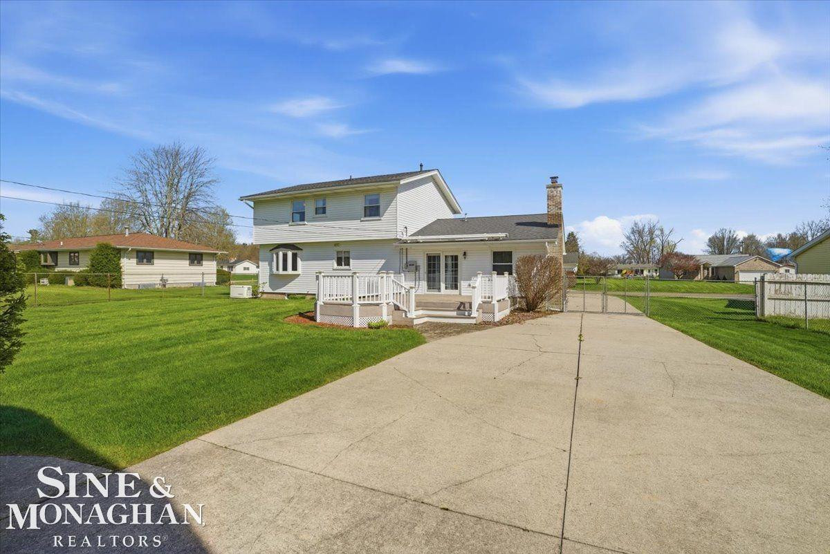 5293 Ponderosa Drive, MI 48049 — Photo 4