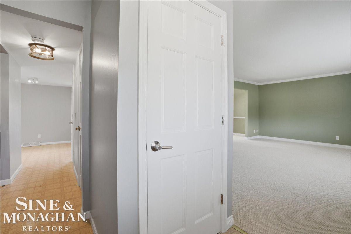 5293 Ponderosa Drive, MI 48049 — Photo 8