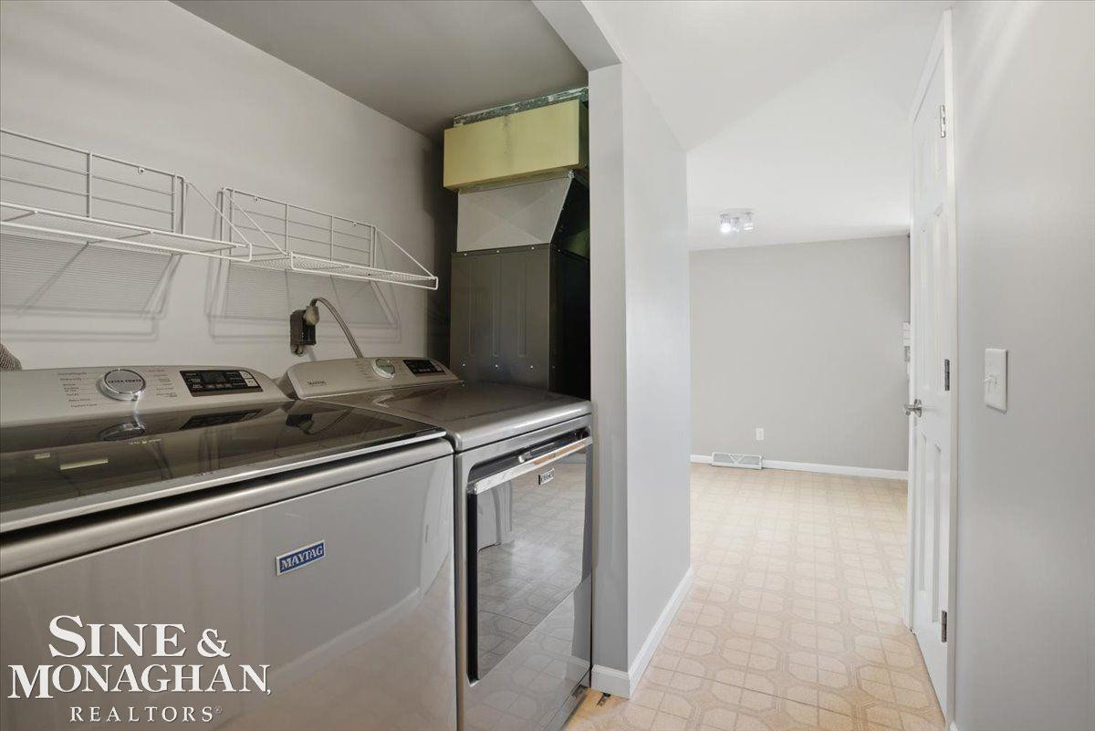 5293 Ponderosa Drive, MI 48049 — Photo 19