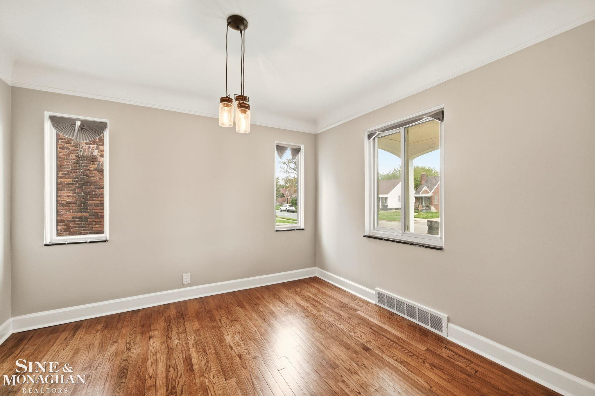 9155 Grayton Street, Detroit, MI 48224 — Photo 11