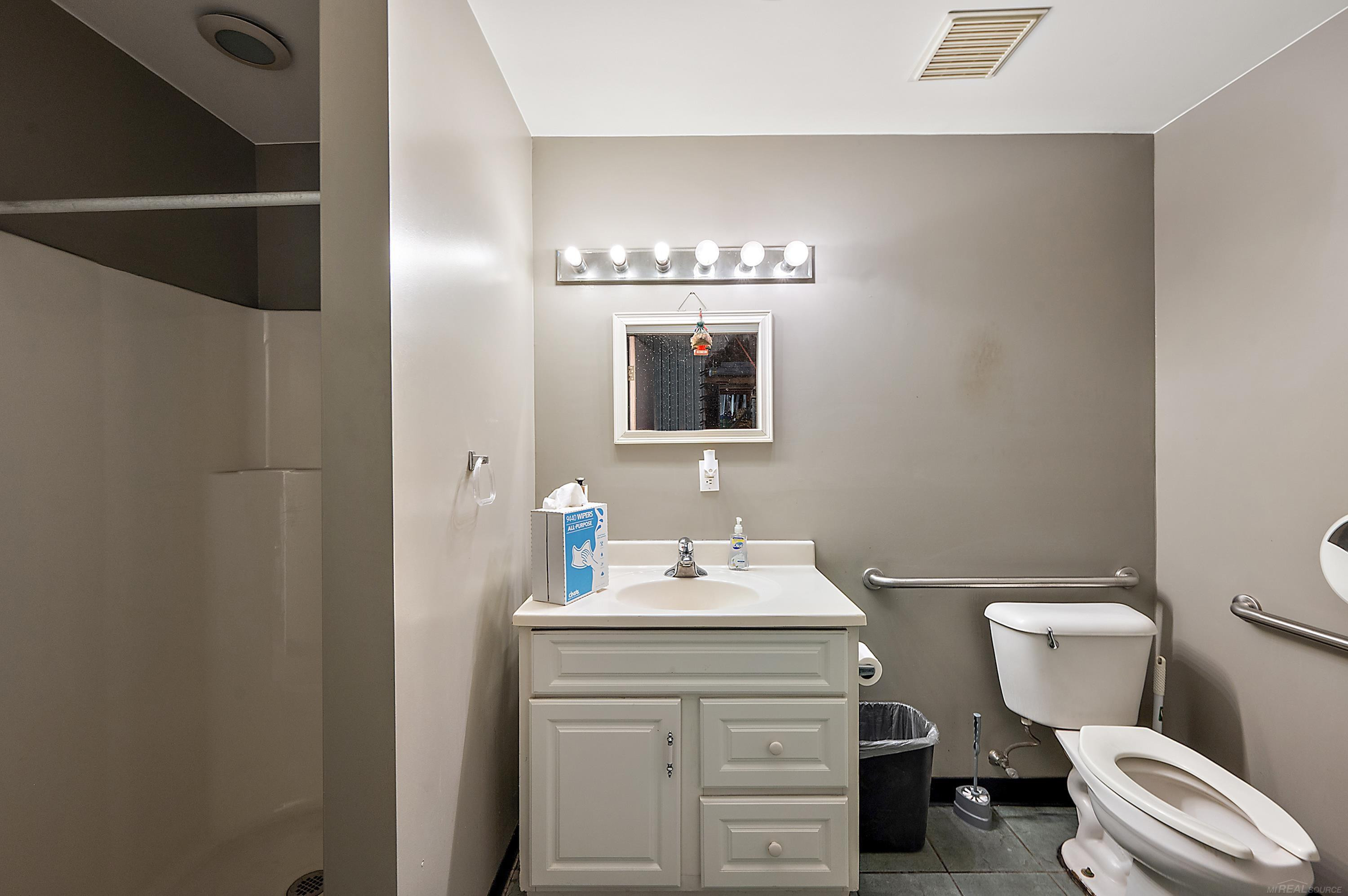 3319 Dove Street, Port Huron, MI 48060 — Photo 13