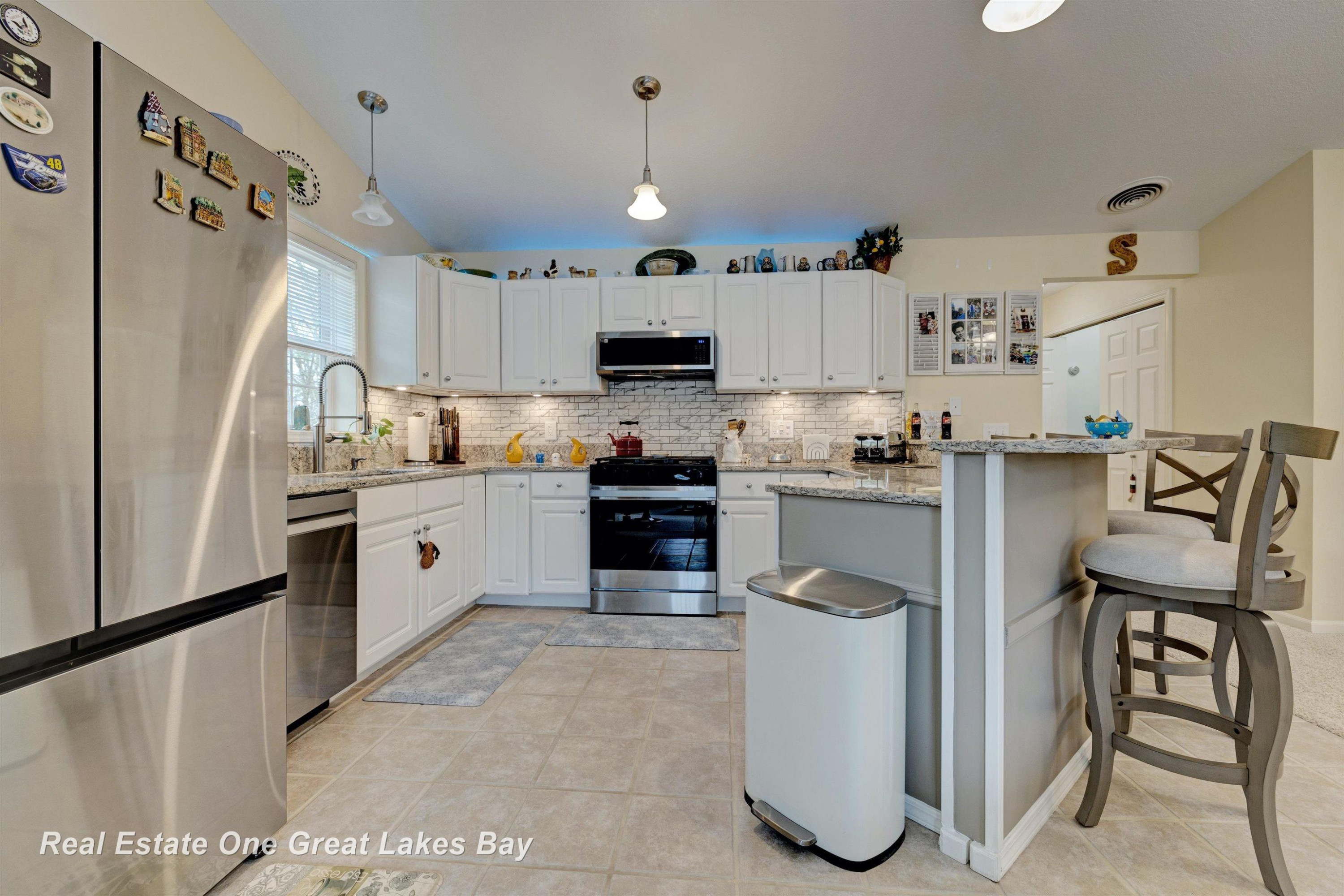1015 E Lincoln Street, 24, East Tawas, MI 48730 — Photo 11