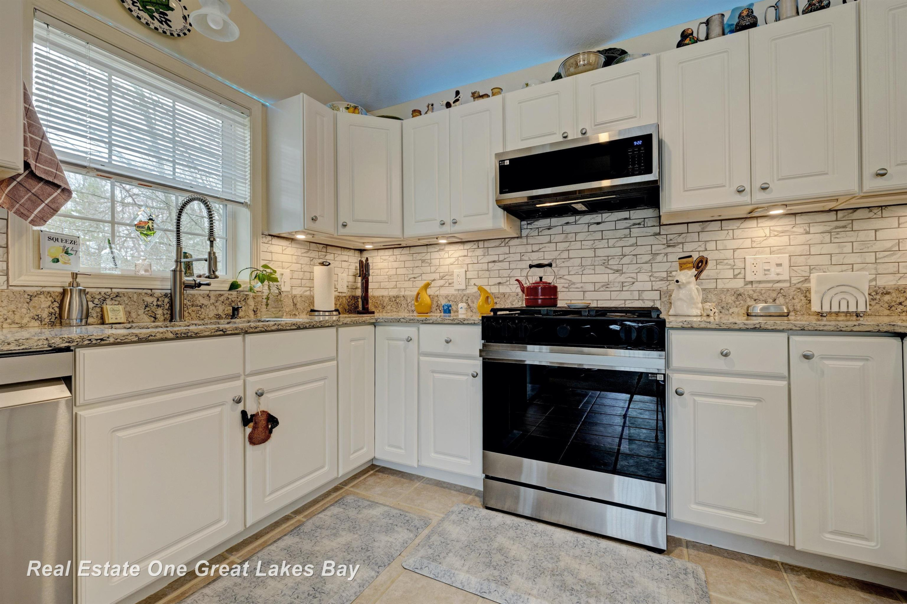 1015 E Lincoln Street, 24, East Tawas, MI 48730 — Photo 12