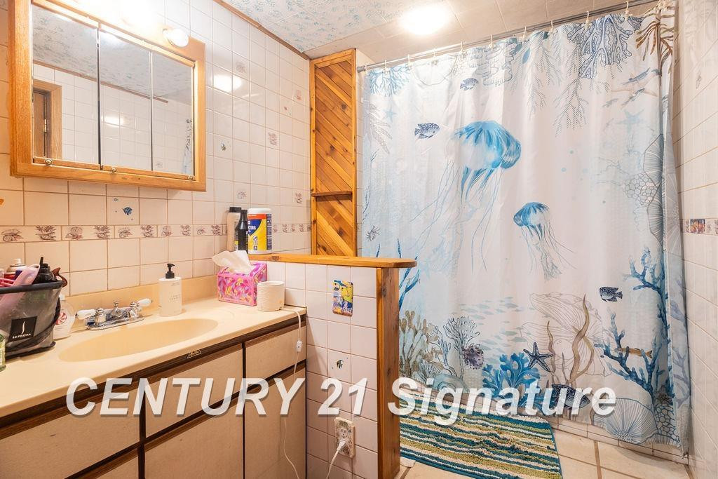4041 Janet Road, Harrison, MI 48625 — Photo 17