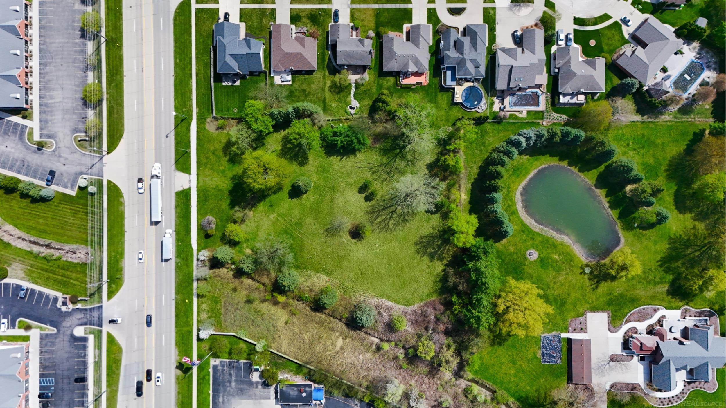 23206 21 MILE Road, Macomb, MI 48042 — Photo 2