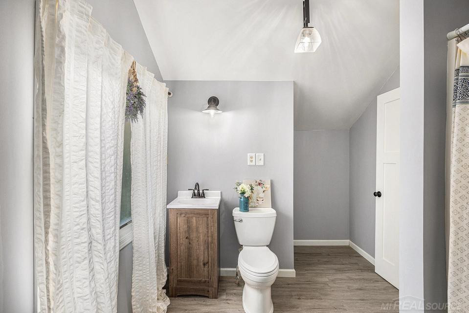 106 E Mechanic Street, Yale, MI 48097 — Photo 7