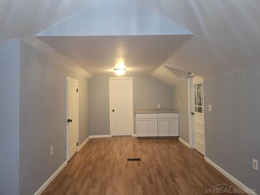 106 E Mechanic Street, Yale, MI 48097 — Photo 11
