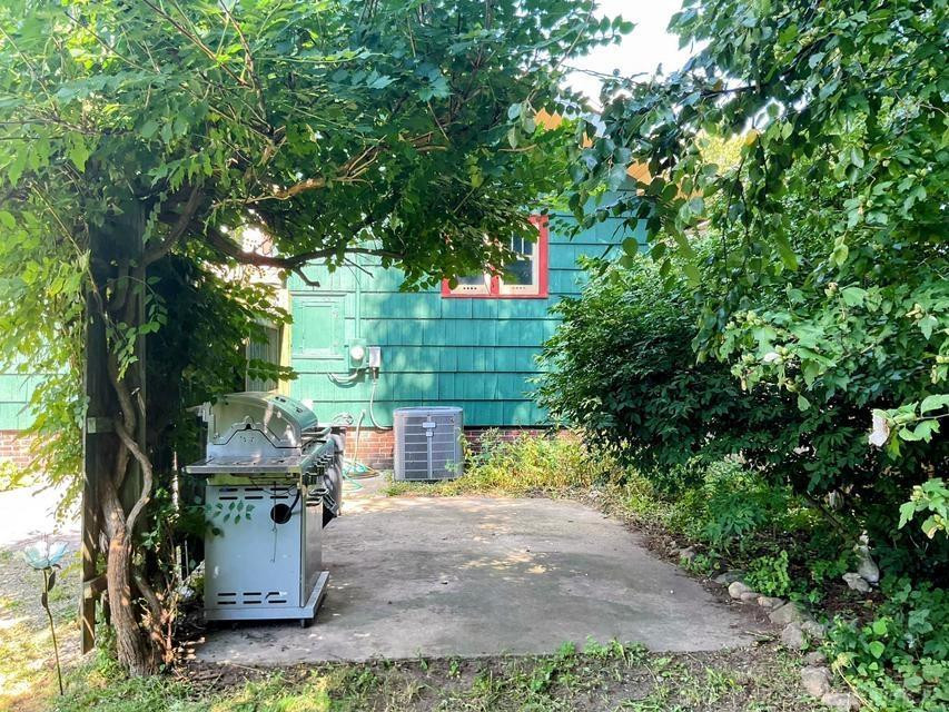 106 E Mechanic Street, Yale, MI 48097 — Photo 38