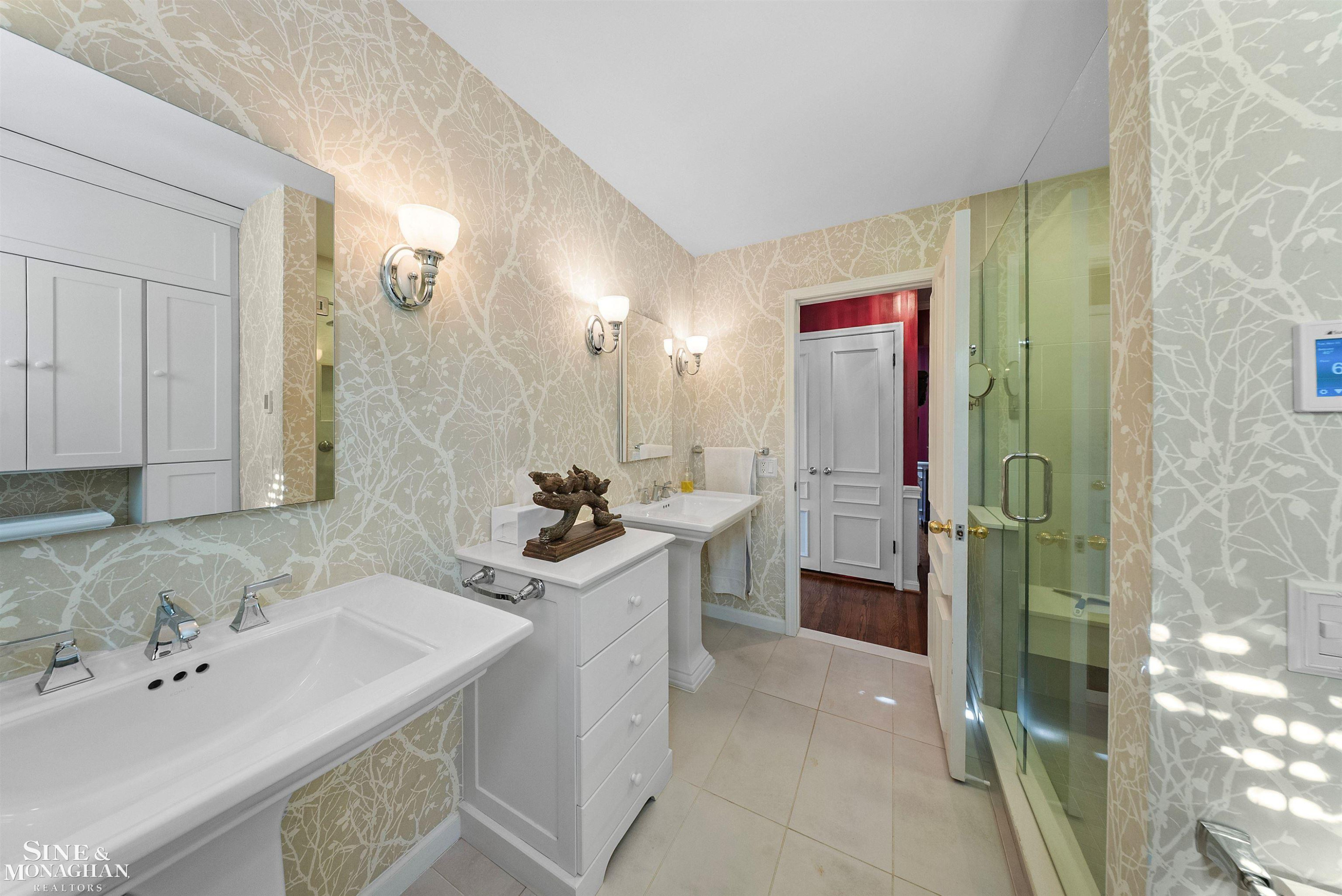 926 Hidden Lane, Grosse Pointe Woods, MI 48236 — Photo 26