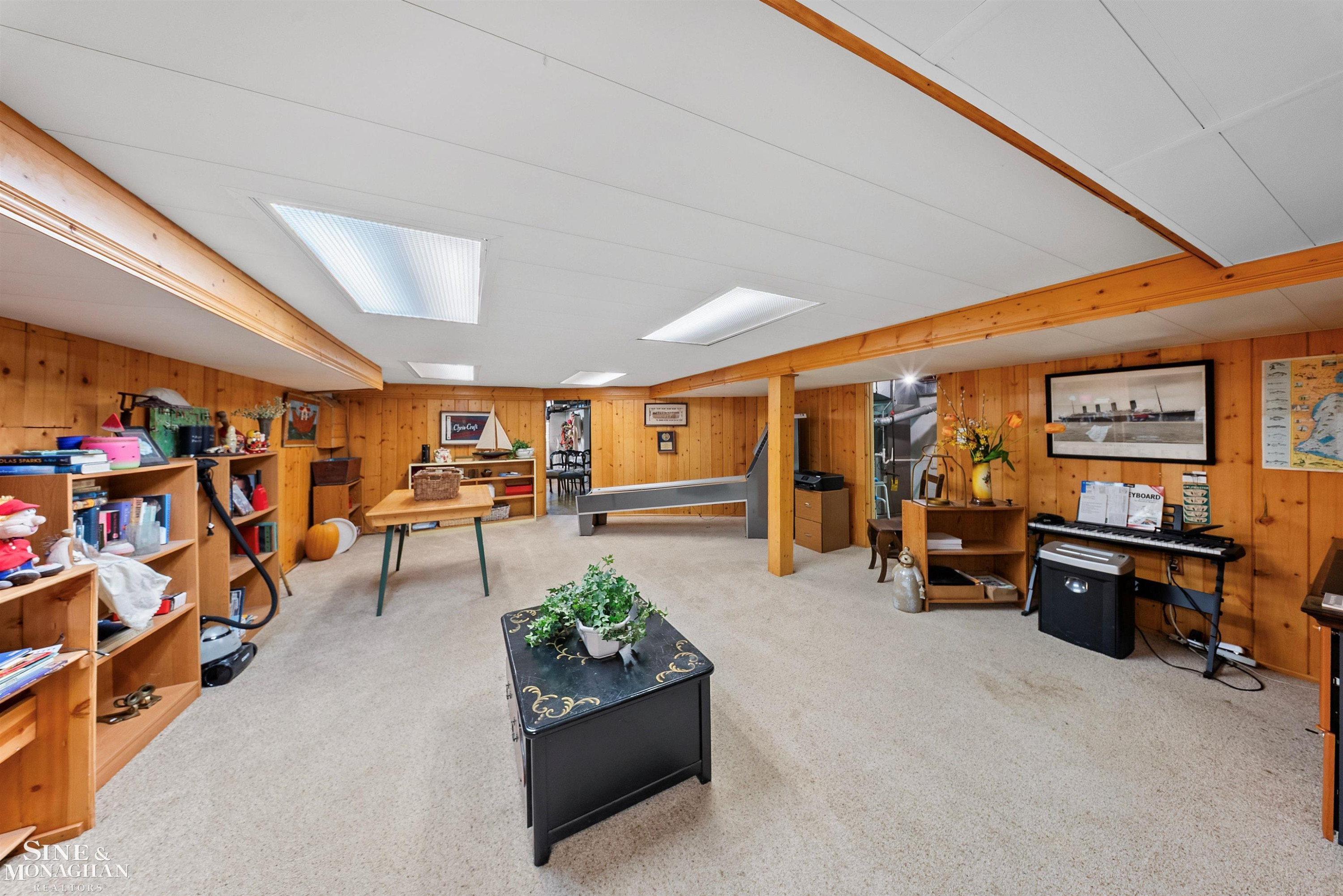 926 Hidden Lane, Grosse Pointe Woods, MI 48236 — Photo 32